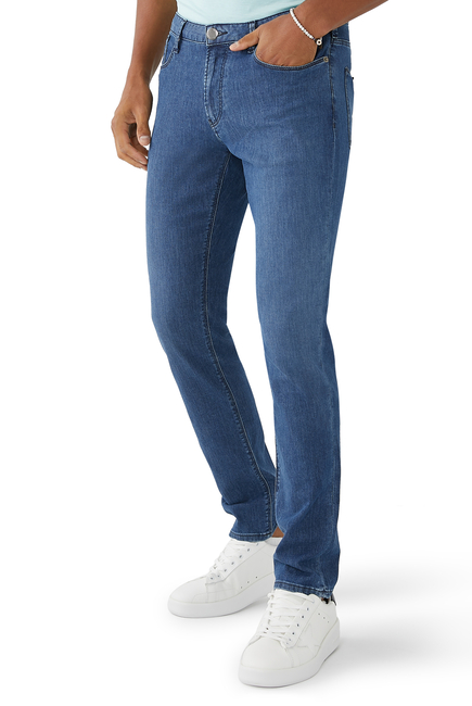 J06 Slim Fit Jeans