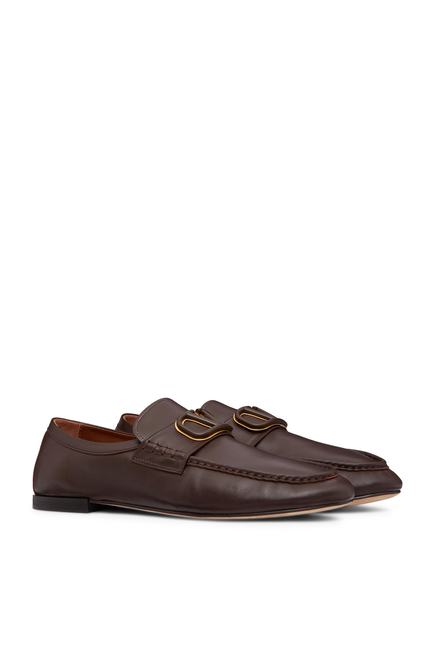 VLogo Signature Leather Loafers