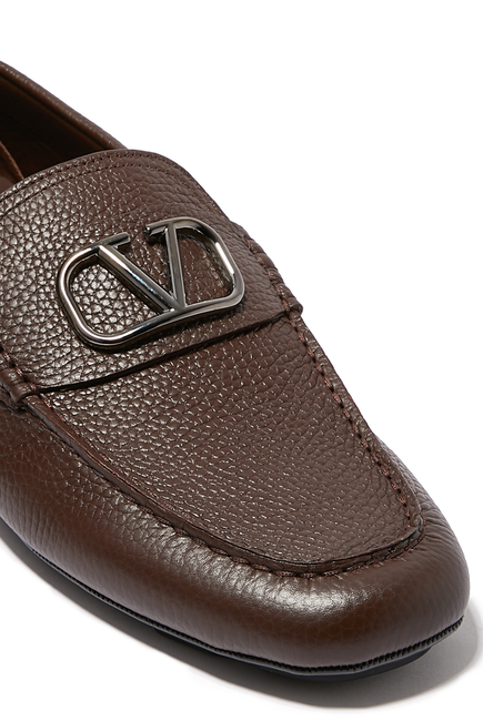 Vlogo Signature Calfskin Leather Driver Shoes