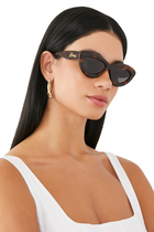 Curvy Cat Eye Sunglasses