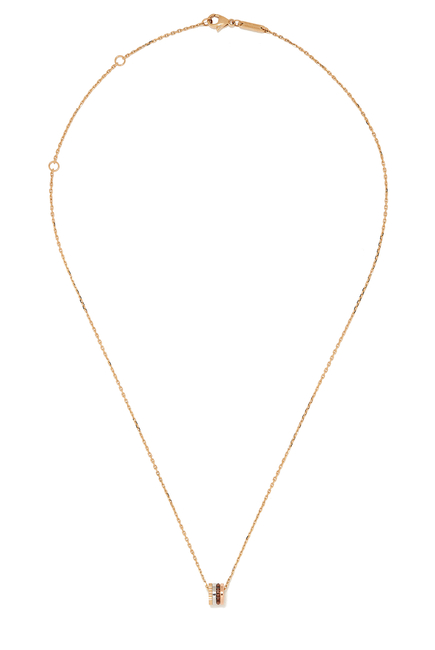 Quatre Classique Pendant with Diamond in 18kt Gold