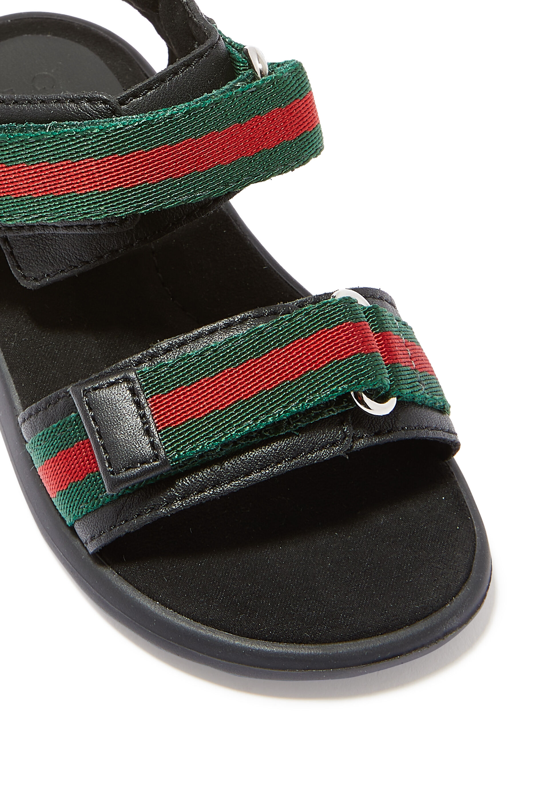 Boy clearance gucci slides