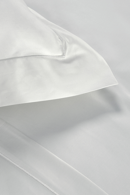 Bourdon Flat Sheet, 700TC Egyptian Cotton Satin