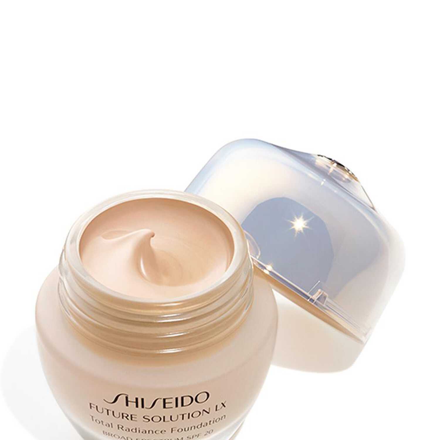 Shiseido Future Solution Lx Total Radiance Foundation 30ml