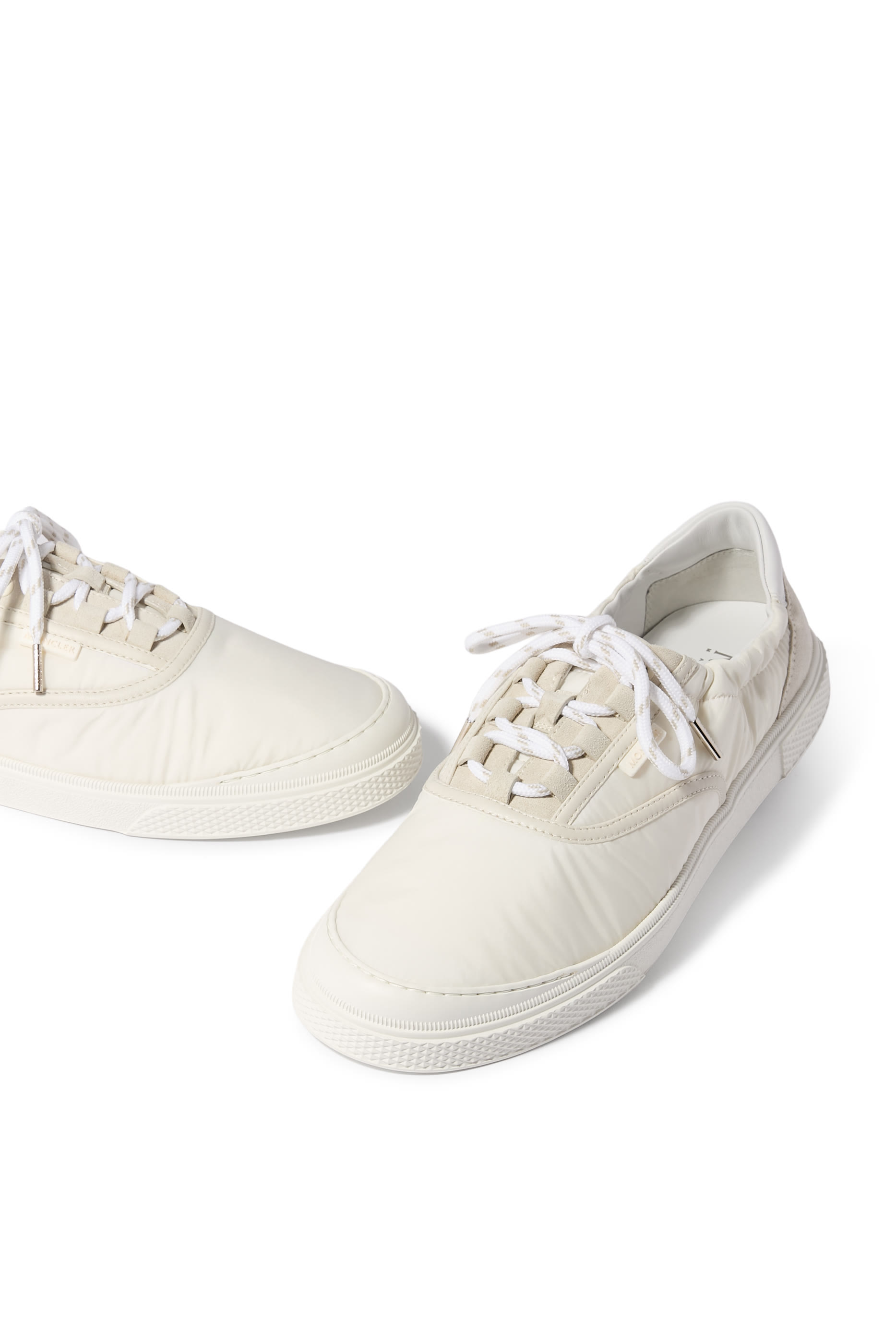 Vera Leisure Nylon Sneakers 