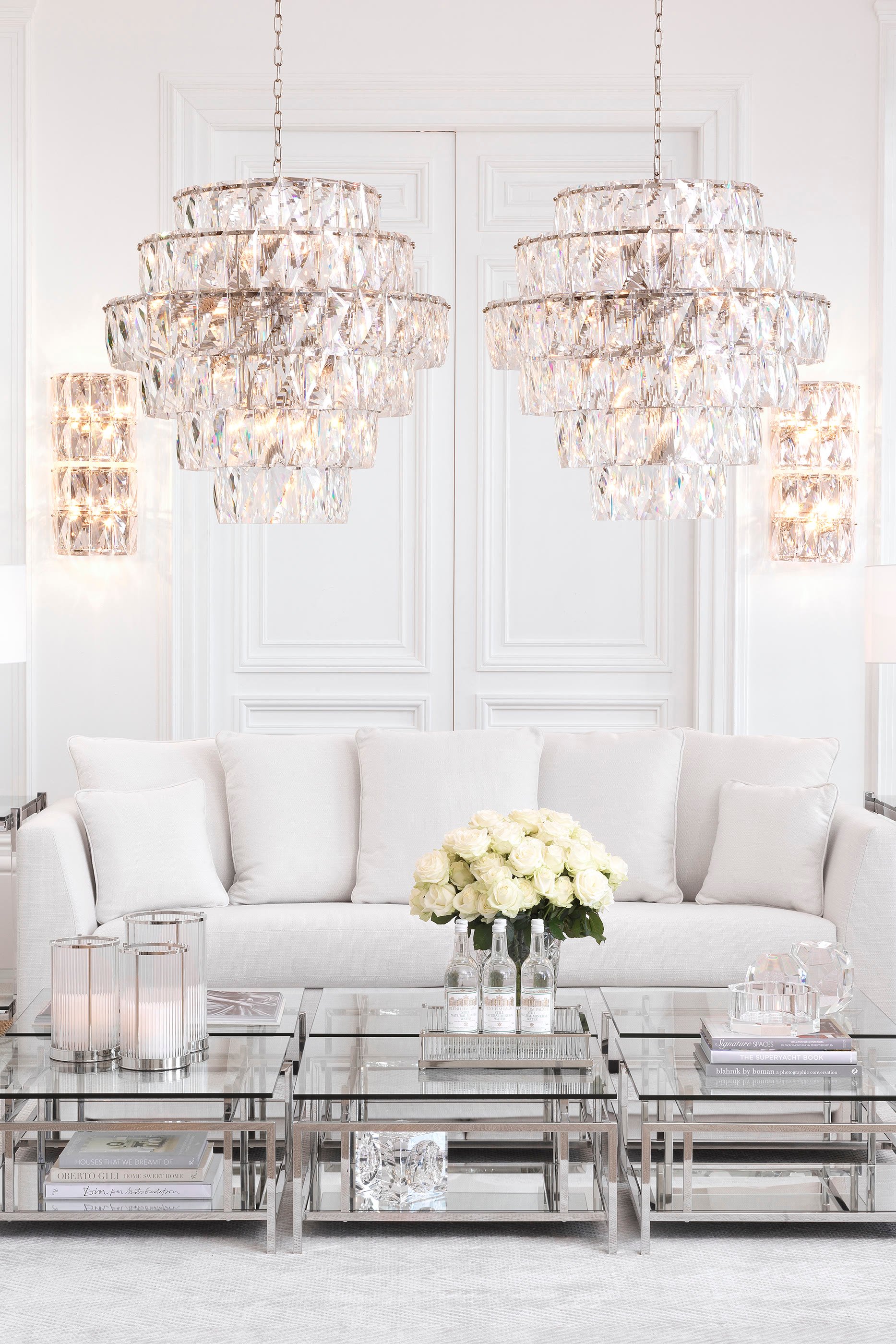 Amazone L Chandelier