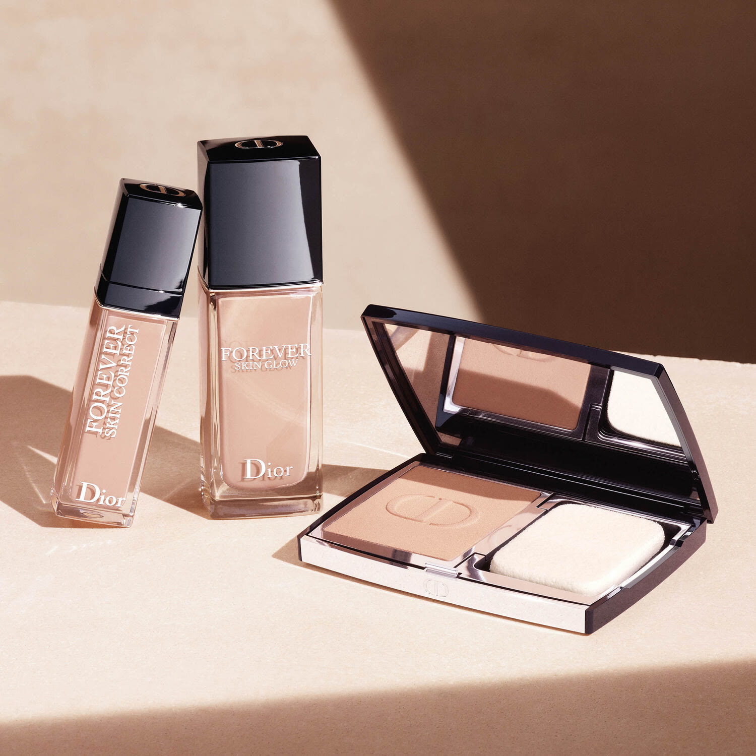 Forever Natural Velvet Compact Foundation