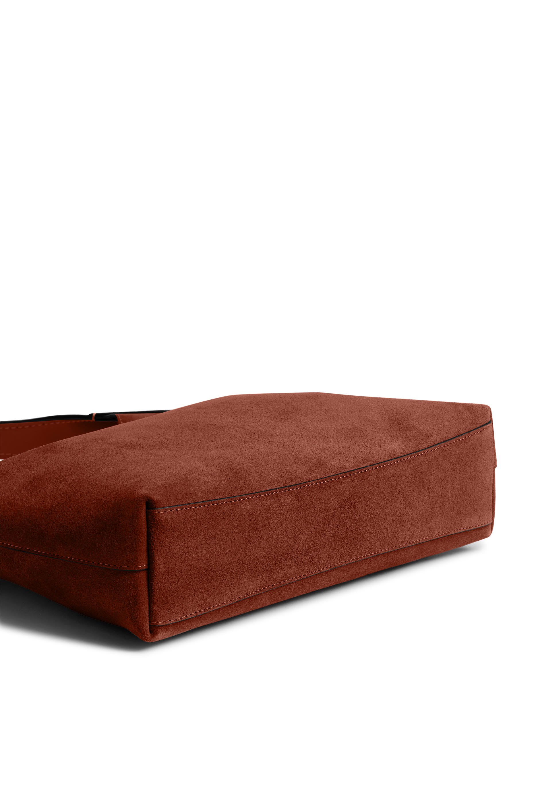  Brooklyn 28 Shoulder Bag