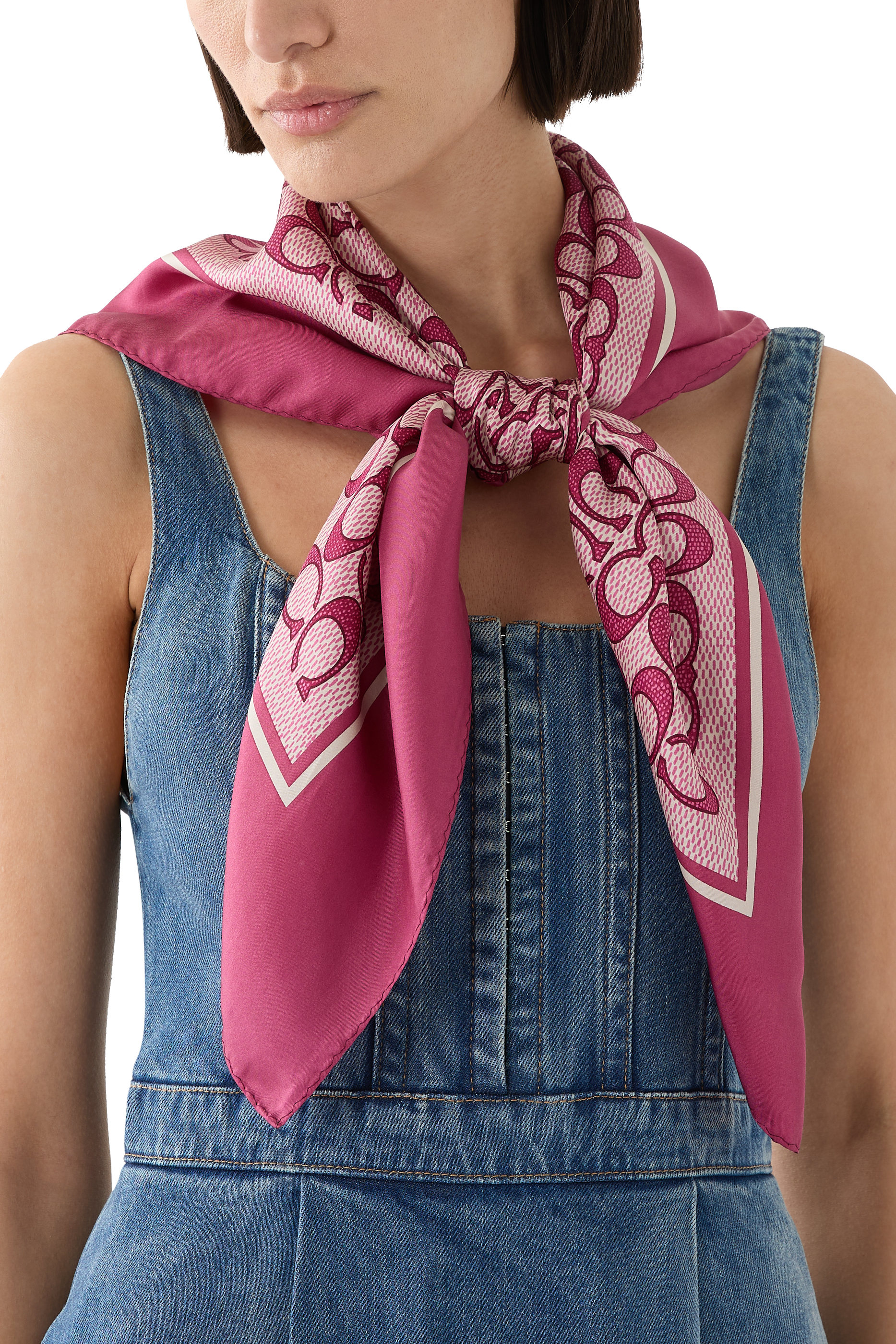 Vintage Signature Print Silk Square Scarf