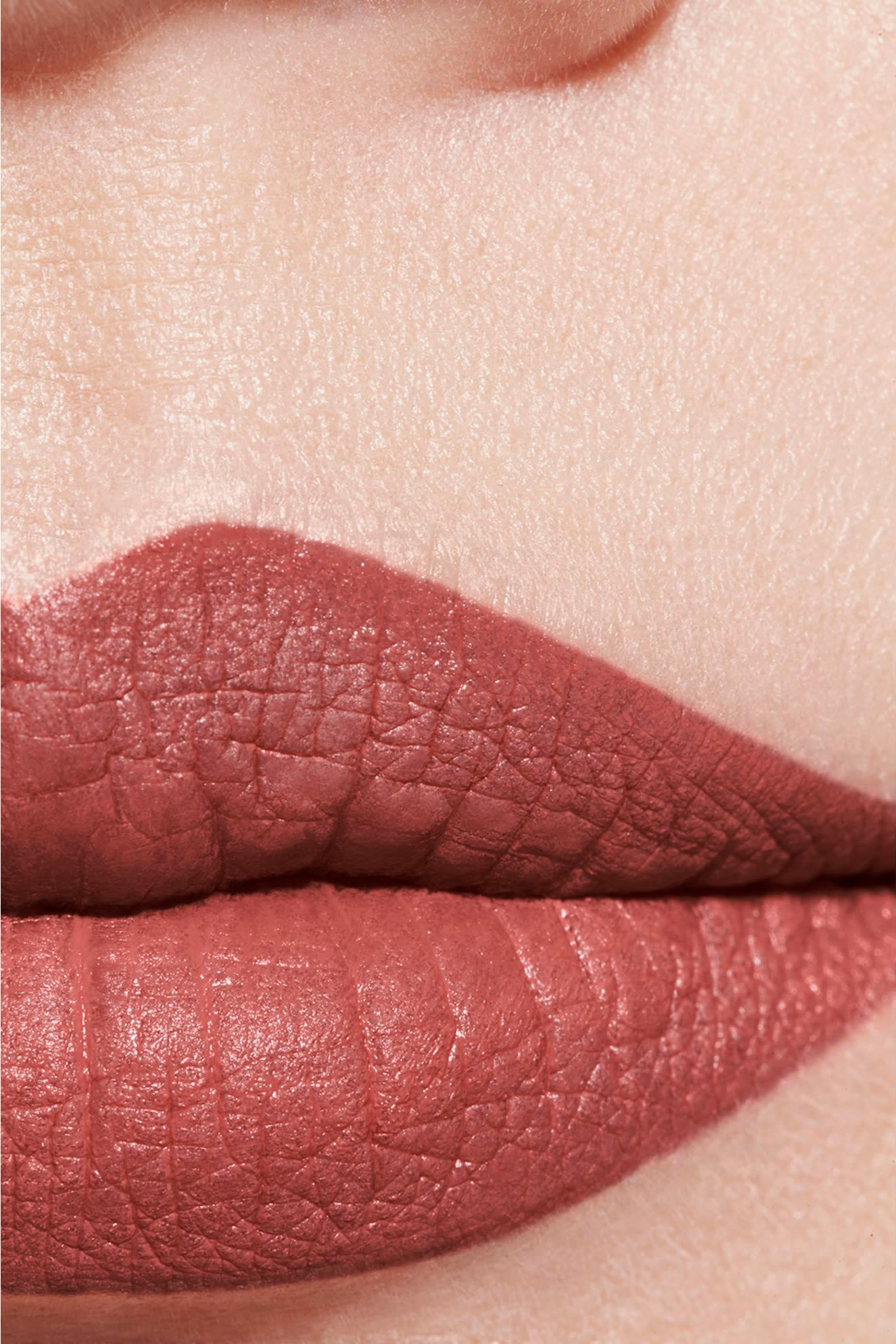 Rouge Allure Velvet Luminous Matte Lip Colour