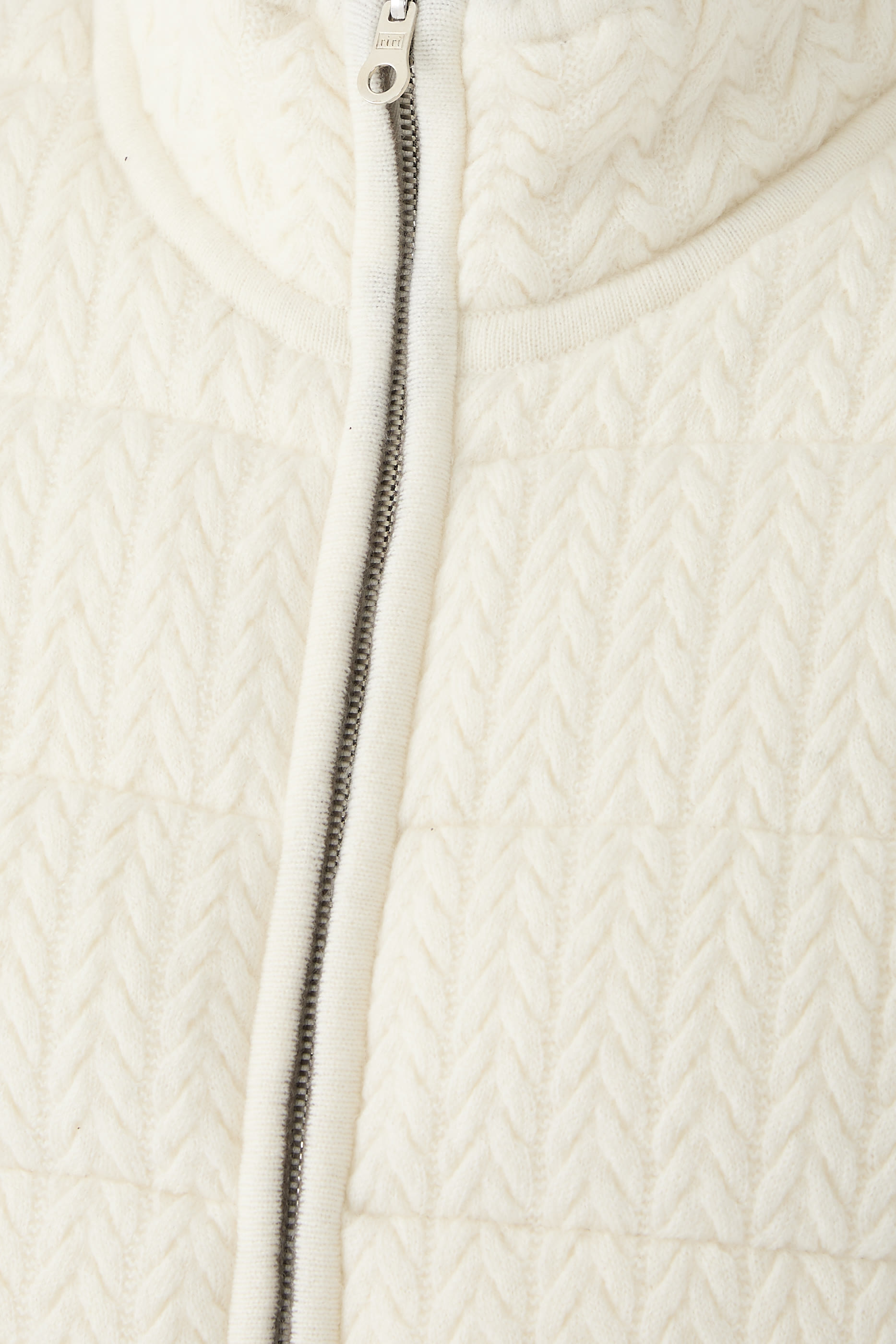 Mr. Hammersmith Gilet