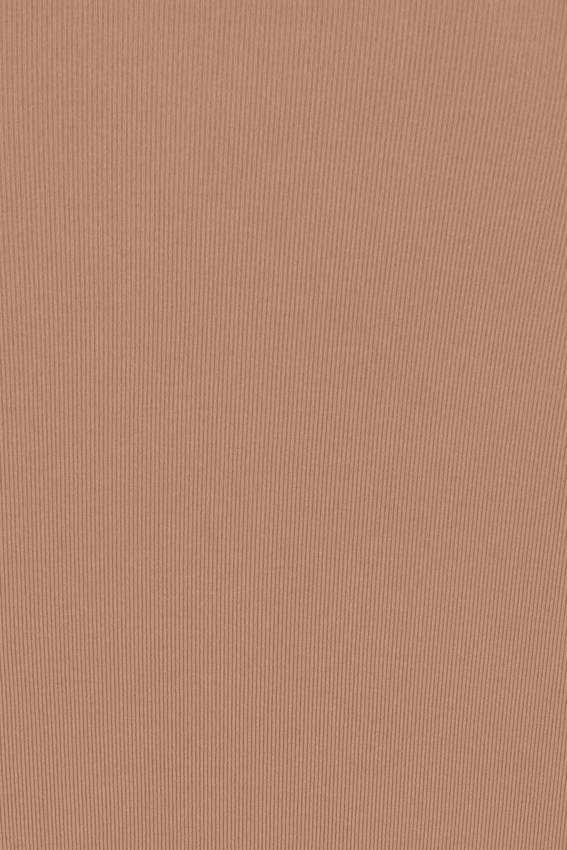  Body Mid Thigh Shorts