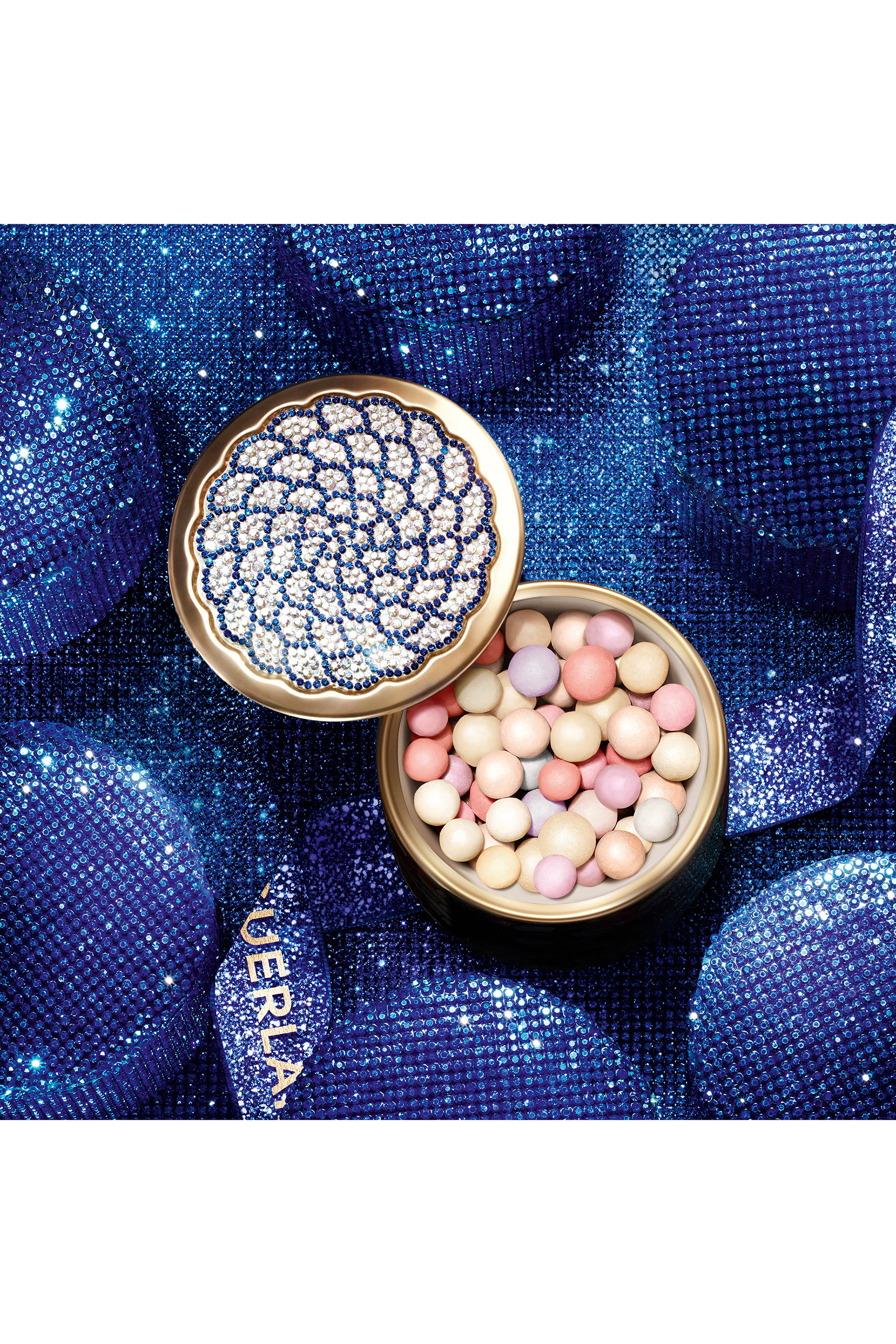 M&eacute;t&eacute;orites Light-Revealing Pearls of Power