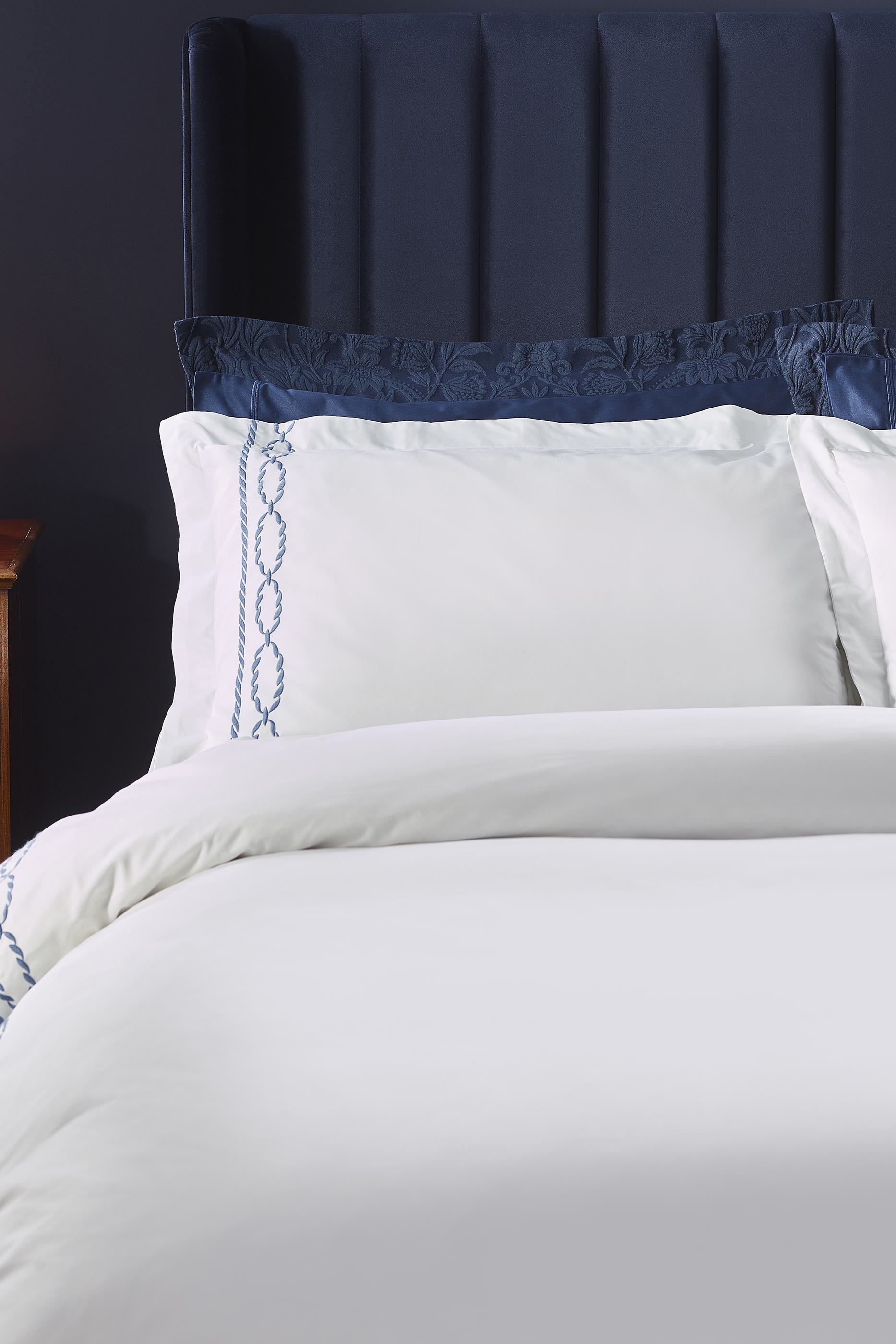 Coastal Embroidery Duvet Cover & Pillowcase Set