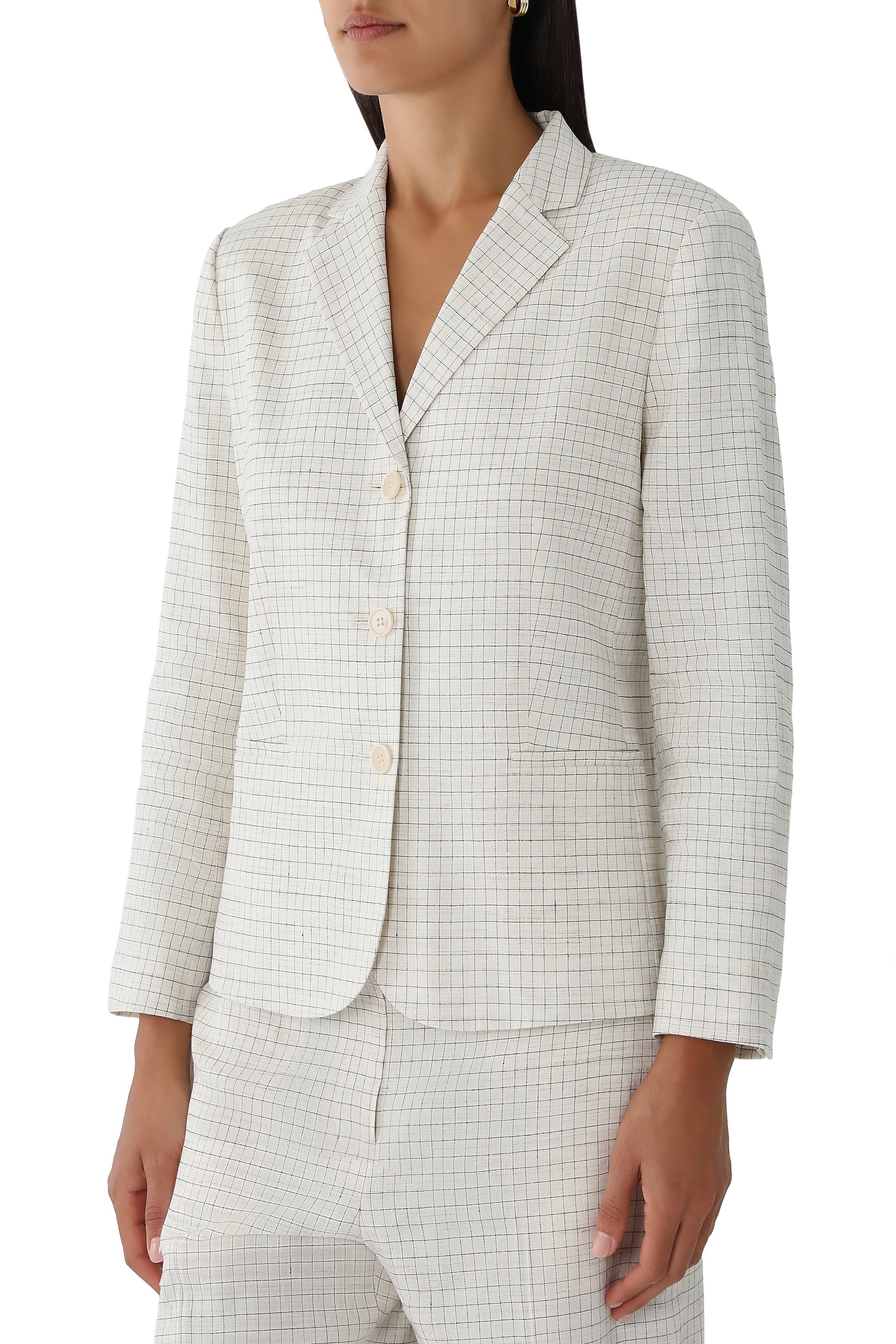 Shrunken Three-Button Blazer in Good Linen
