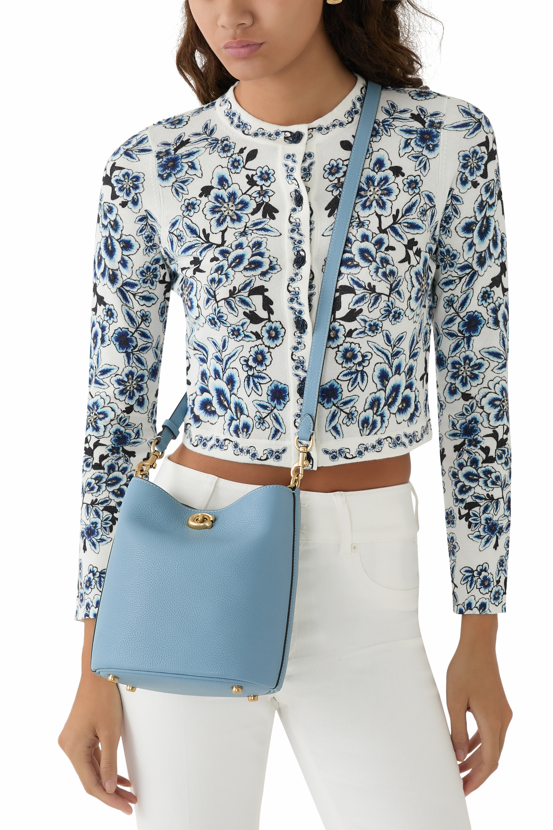 Willow Soft 19 Bucket Bag