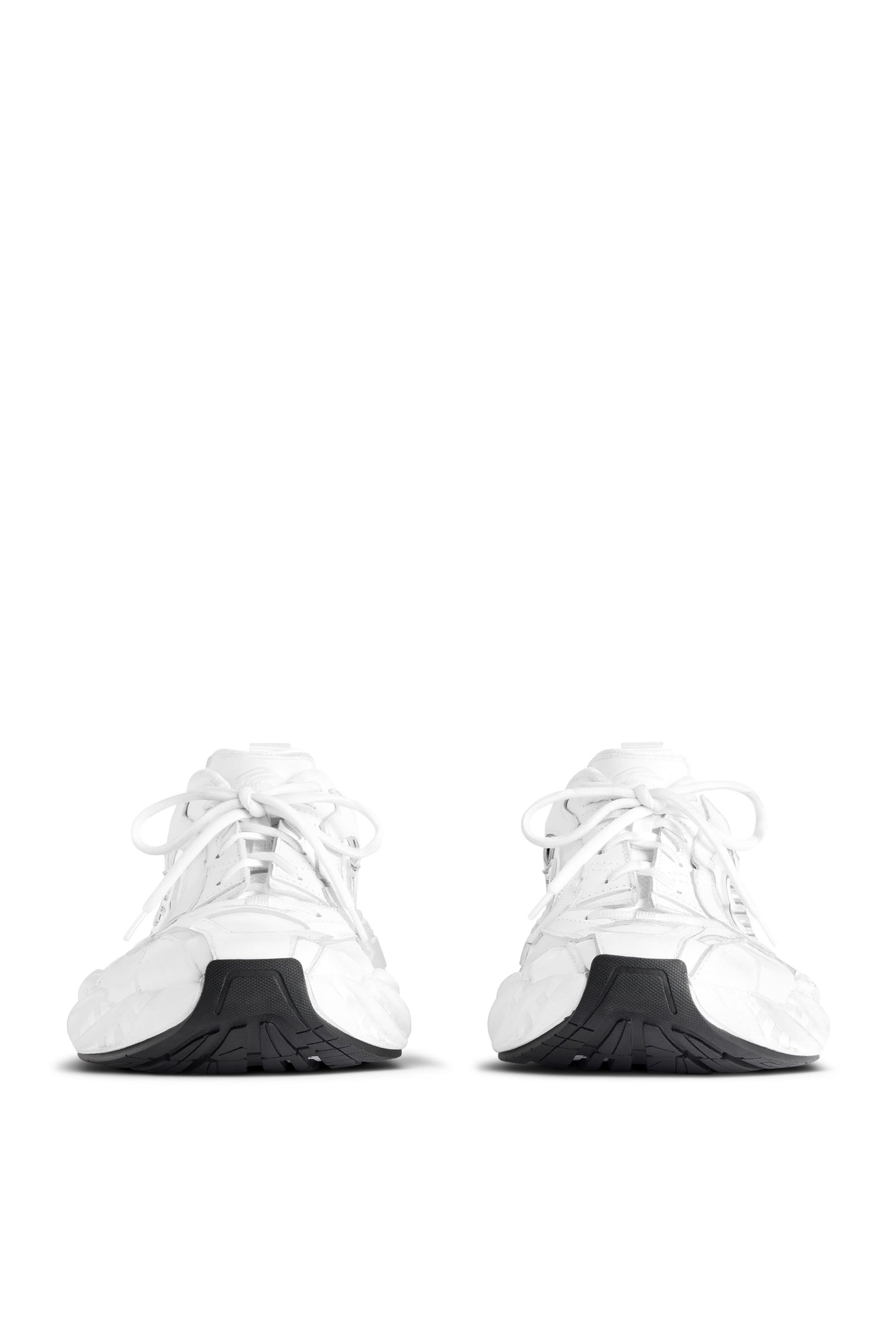 Monday Low Top Sneakers