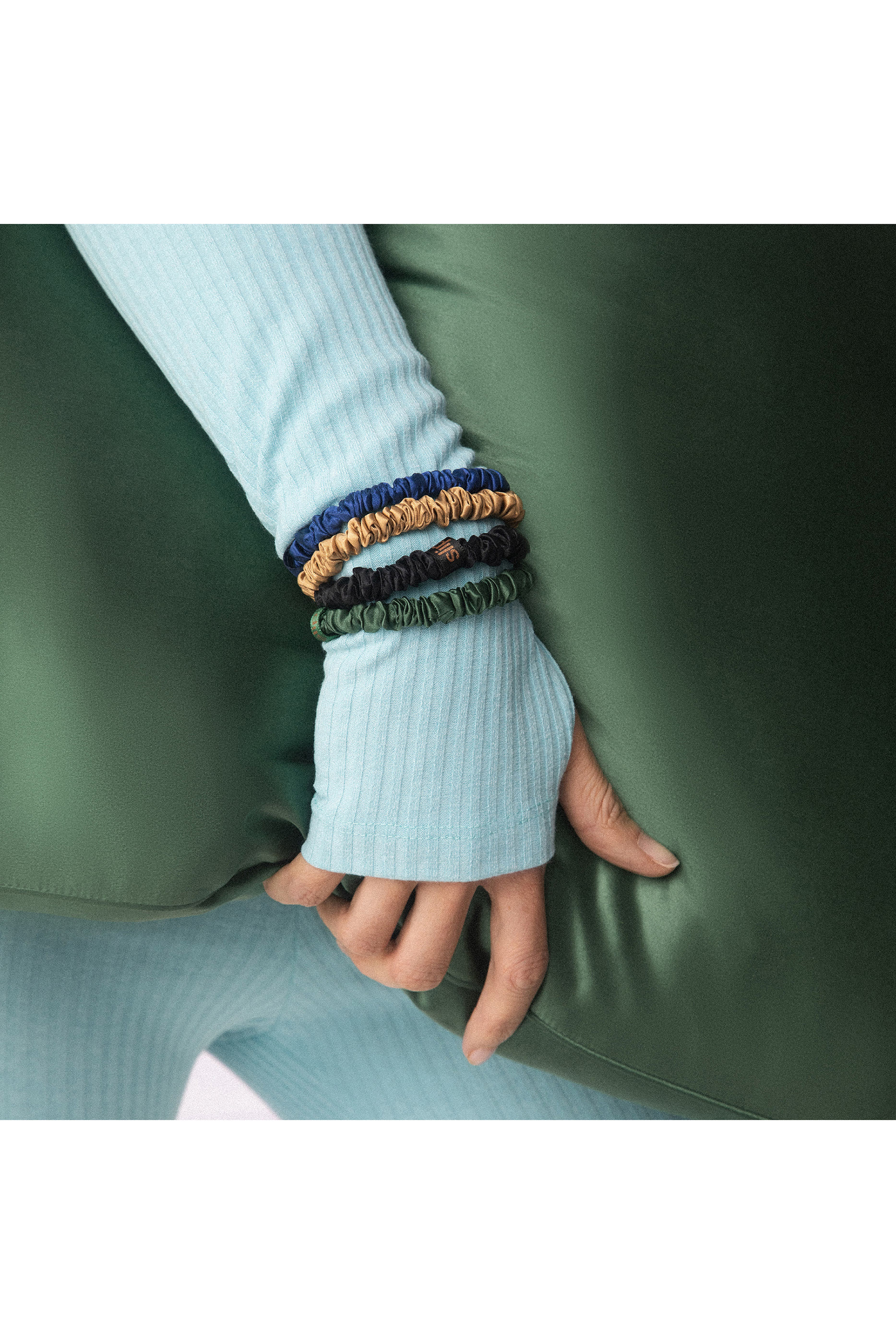 Paige Scrunchie Ornament