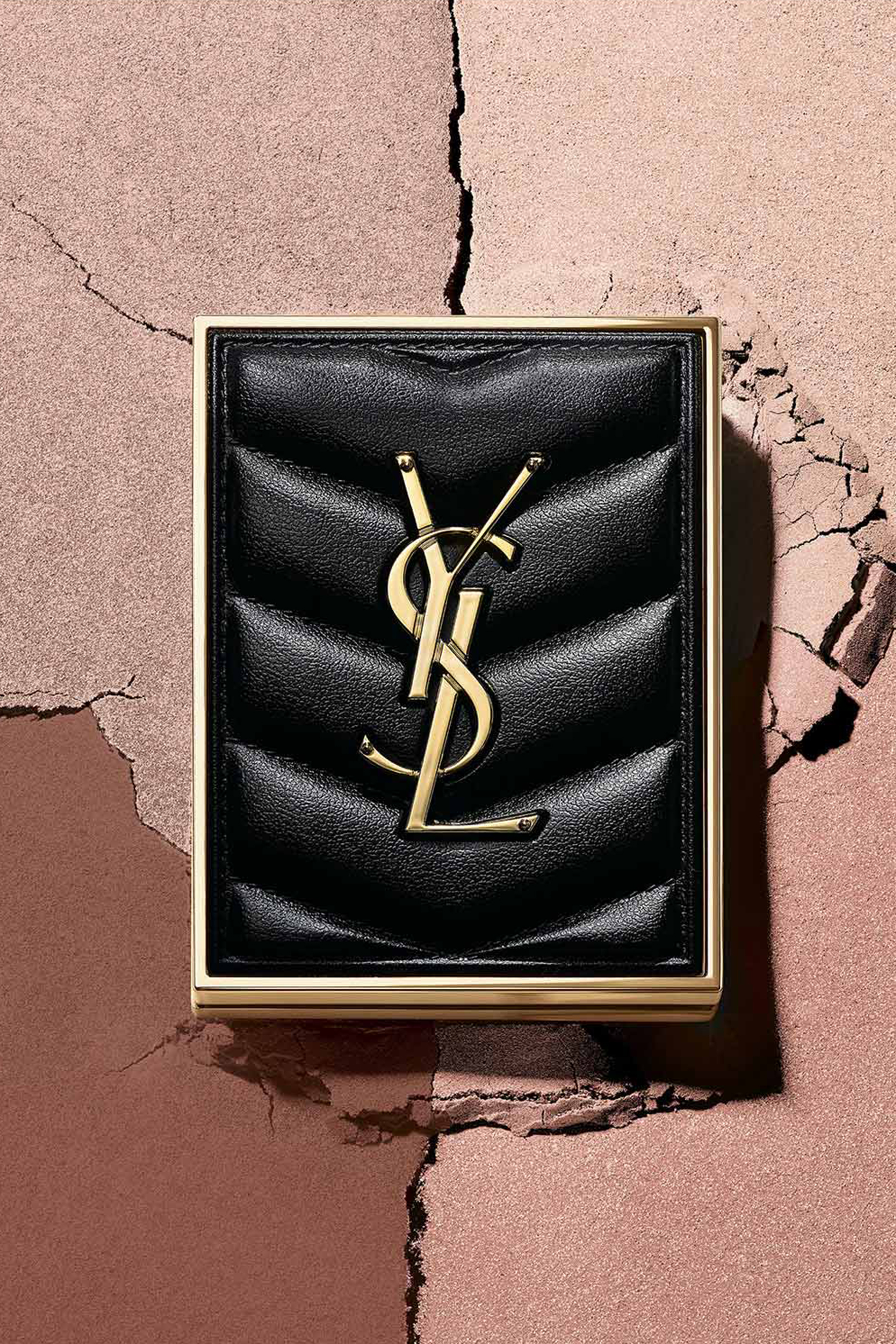 Couture Baby Clutch Eyeshadow Palette, 5g