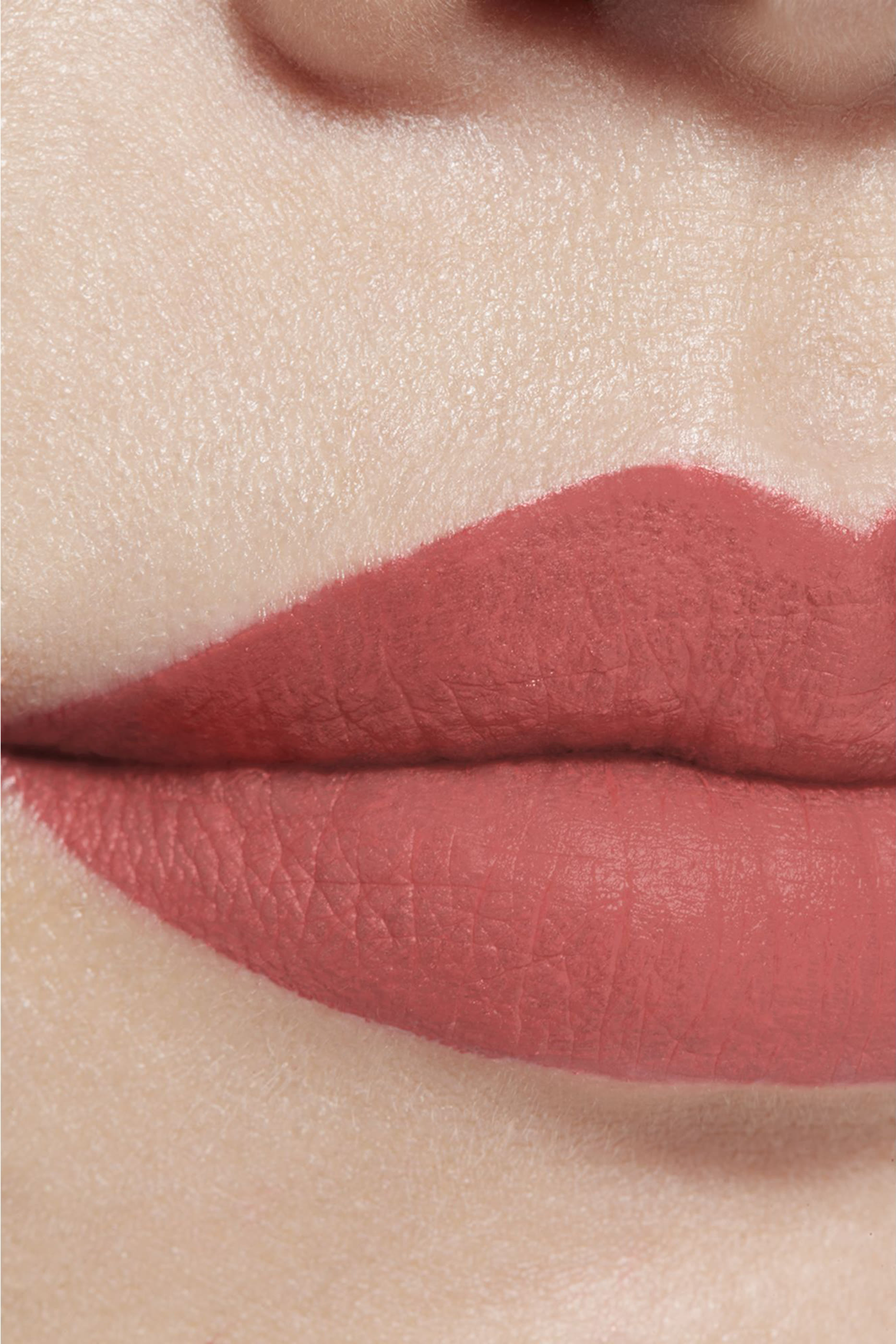 Chanel Rouge Allure Liquid Velvet Ultrawear Intense Matte Liquid Lip Colour