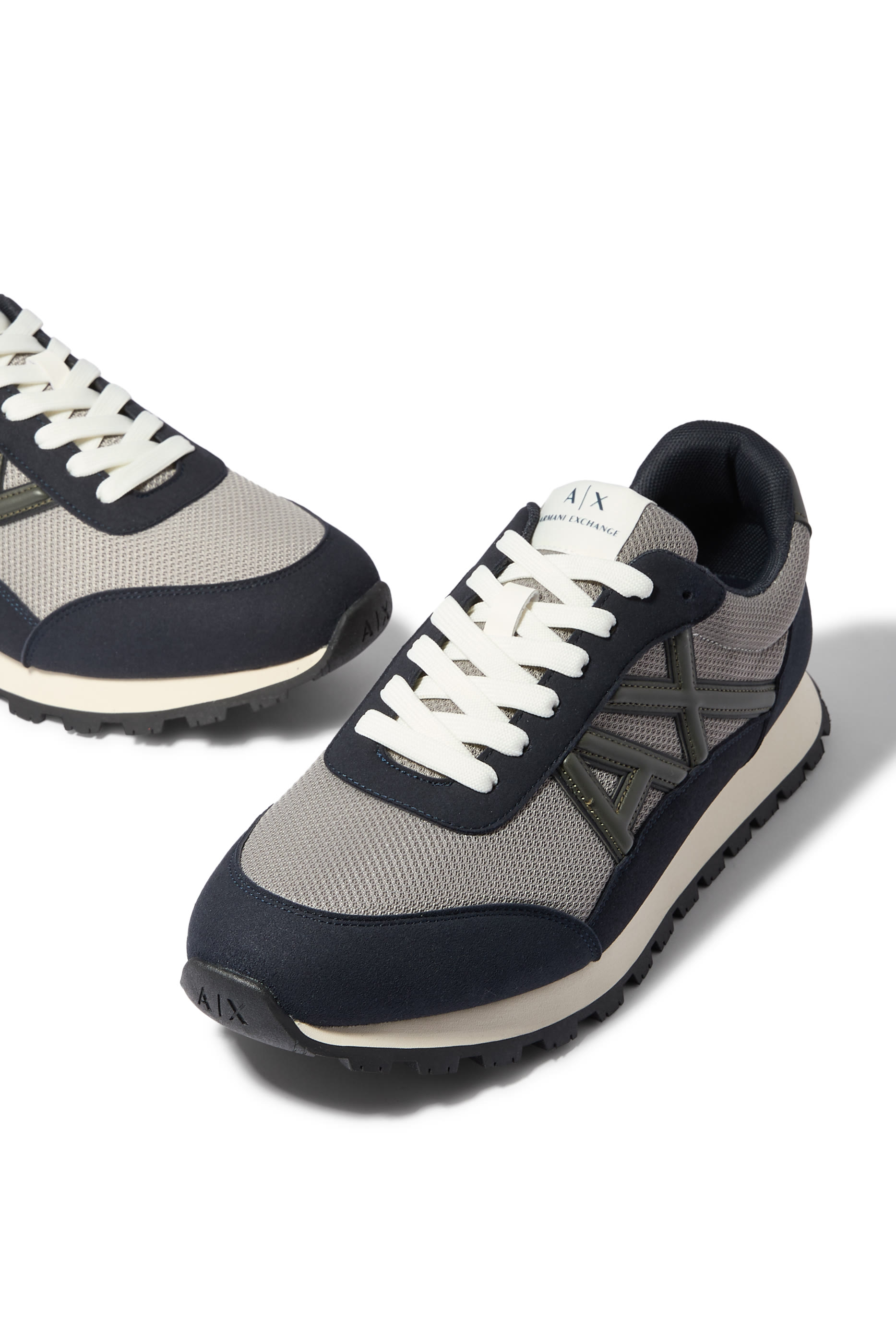 Drop Side AX Logo Low-Top Sneakers