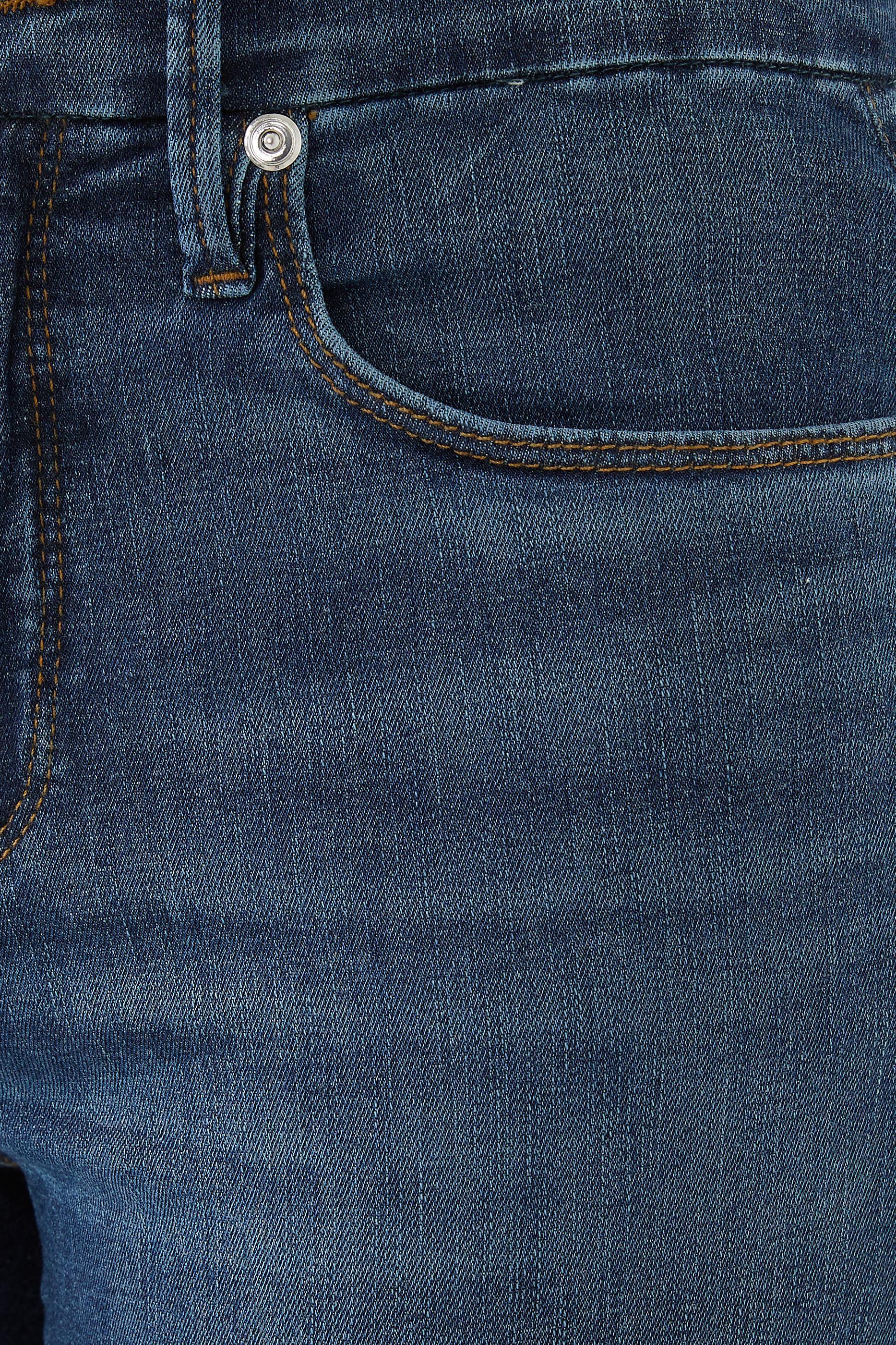 Good Legs Straight Jeans