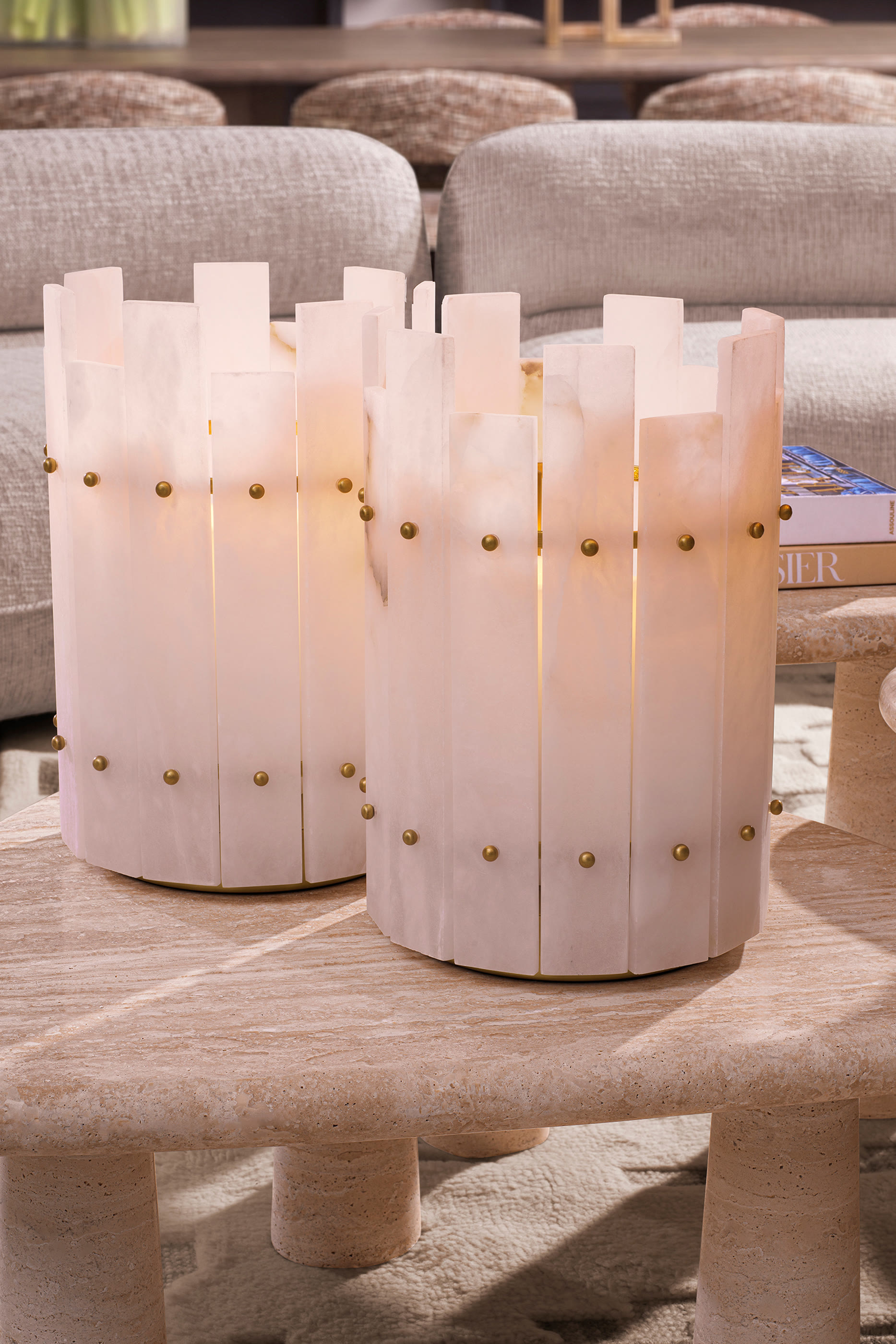 Hurricane Ruby Alabaster