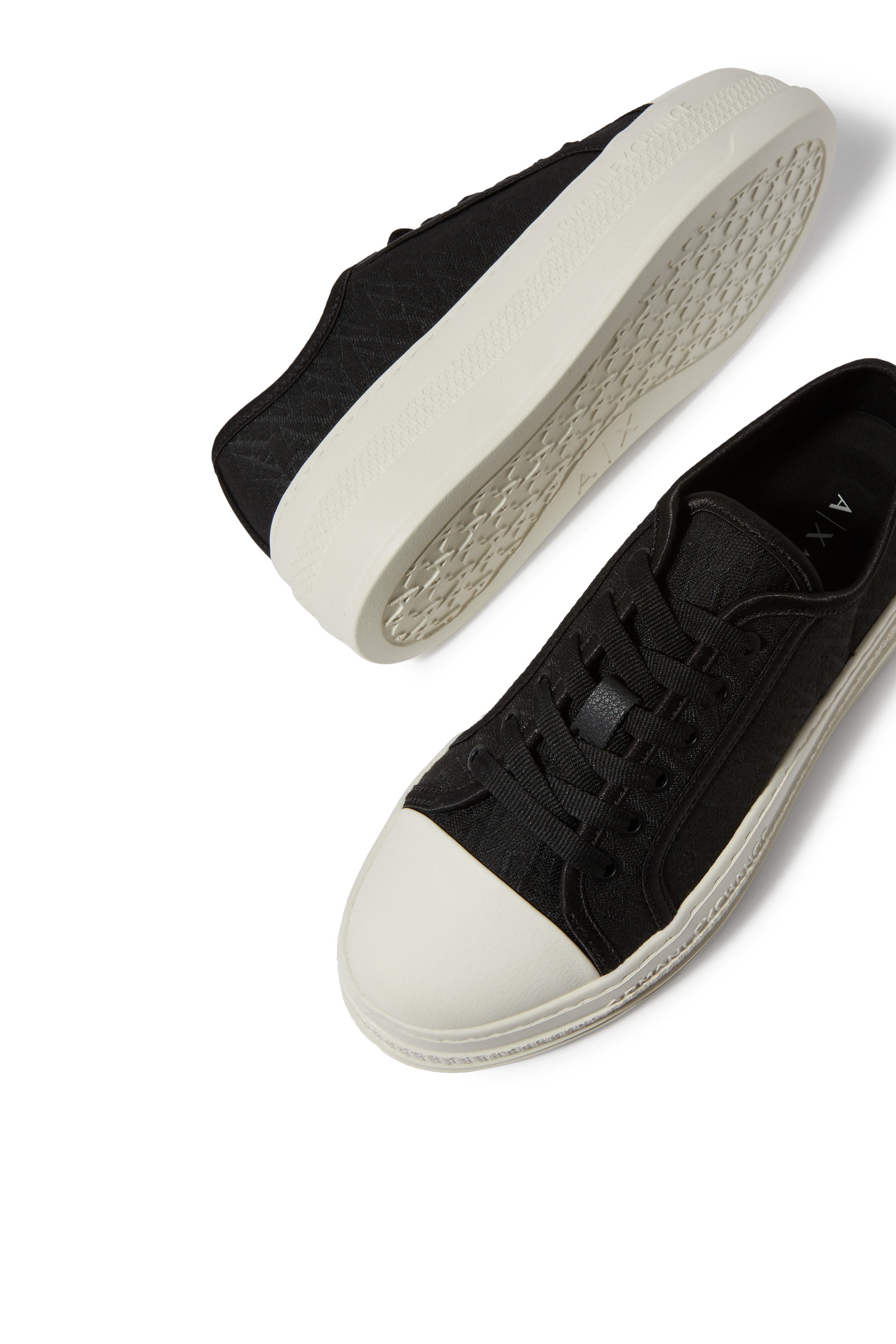 Jane Low-Top Sneakers