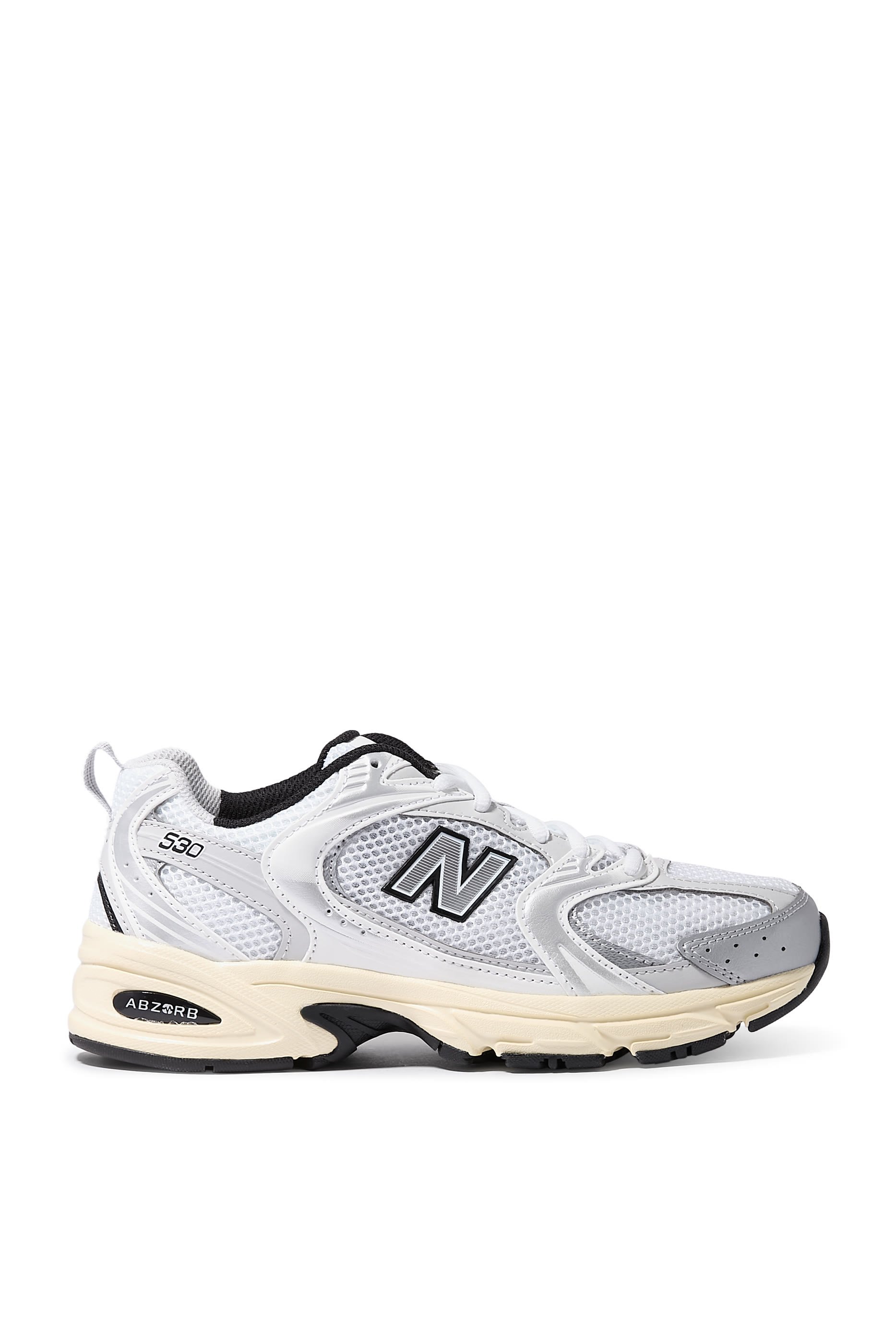 530 Low Top Sneakers