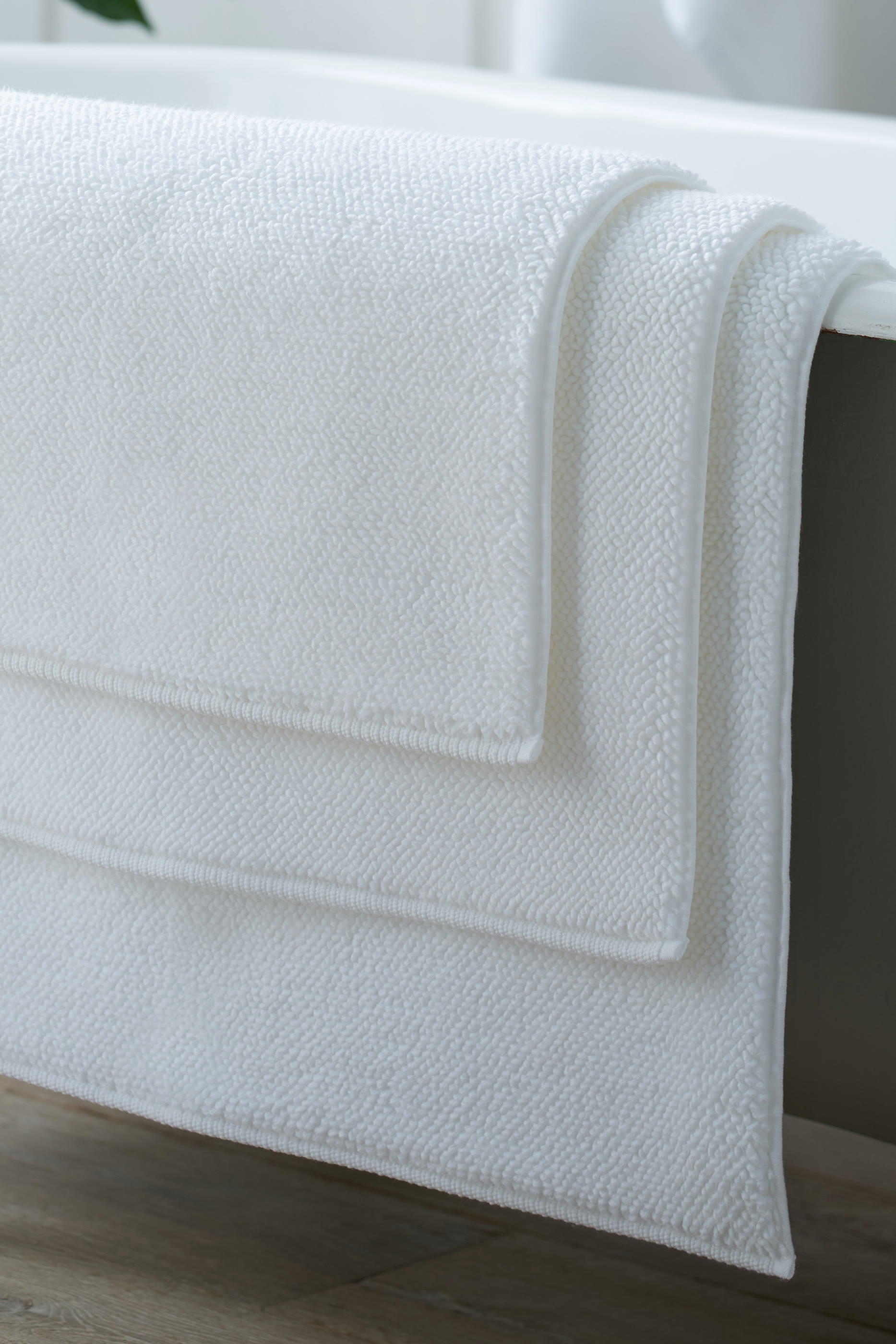 Île De Ré Shower Mat