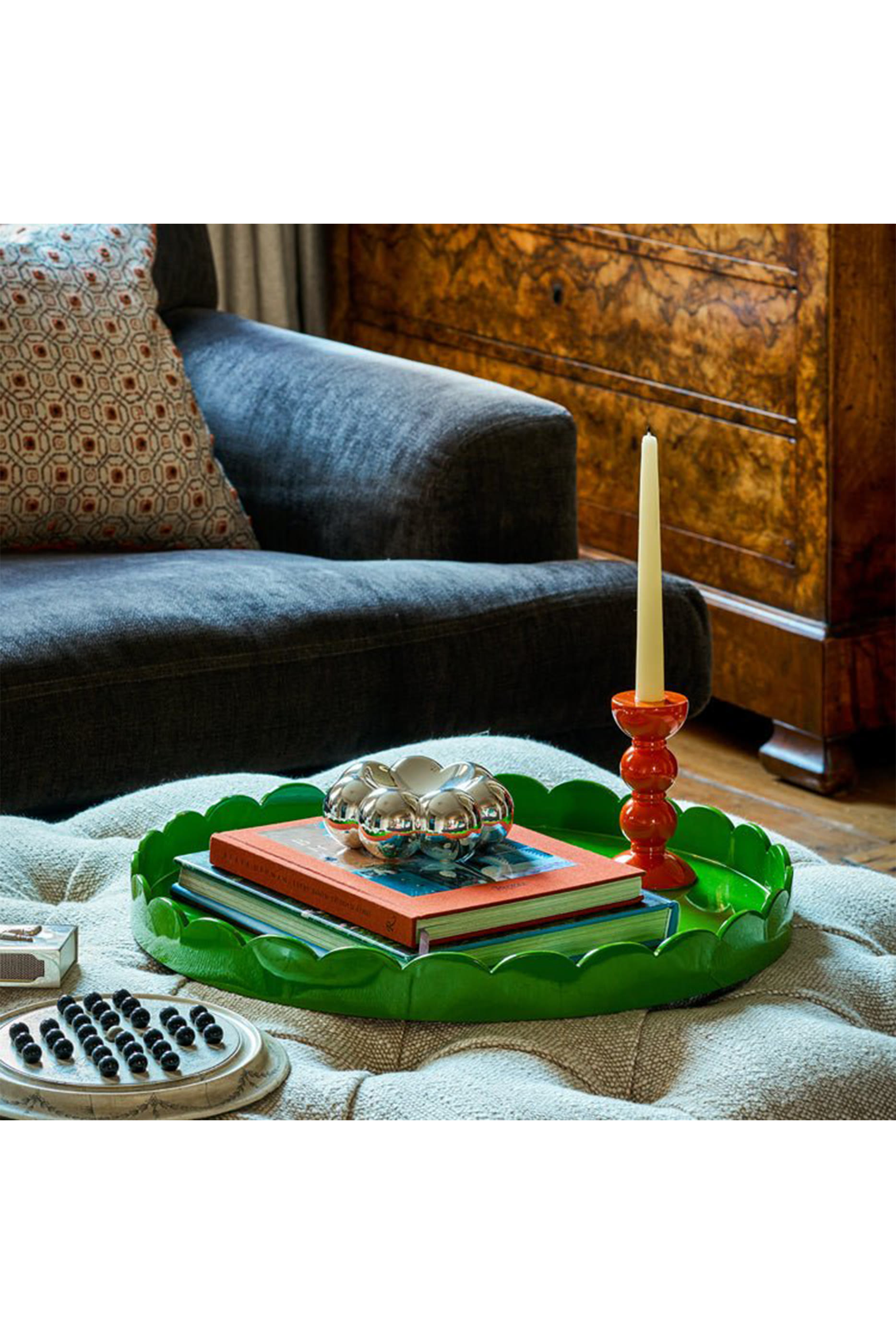 Racing Round Scalloped Tray