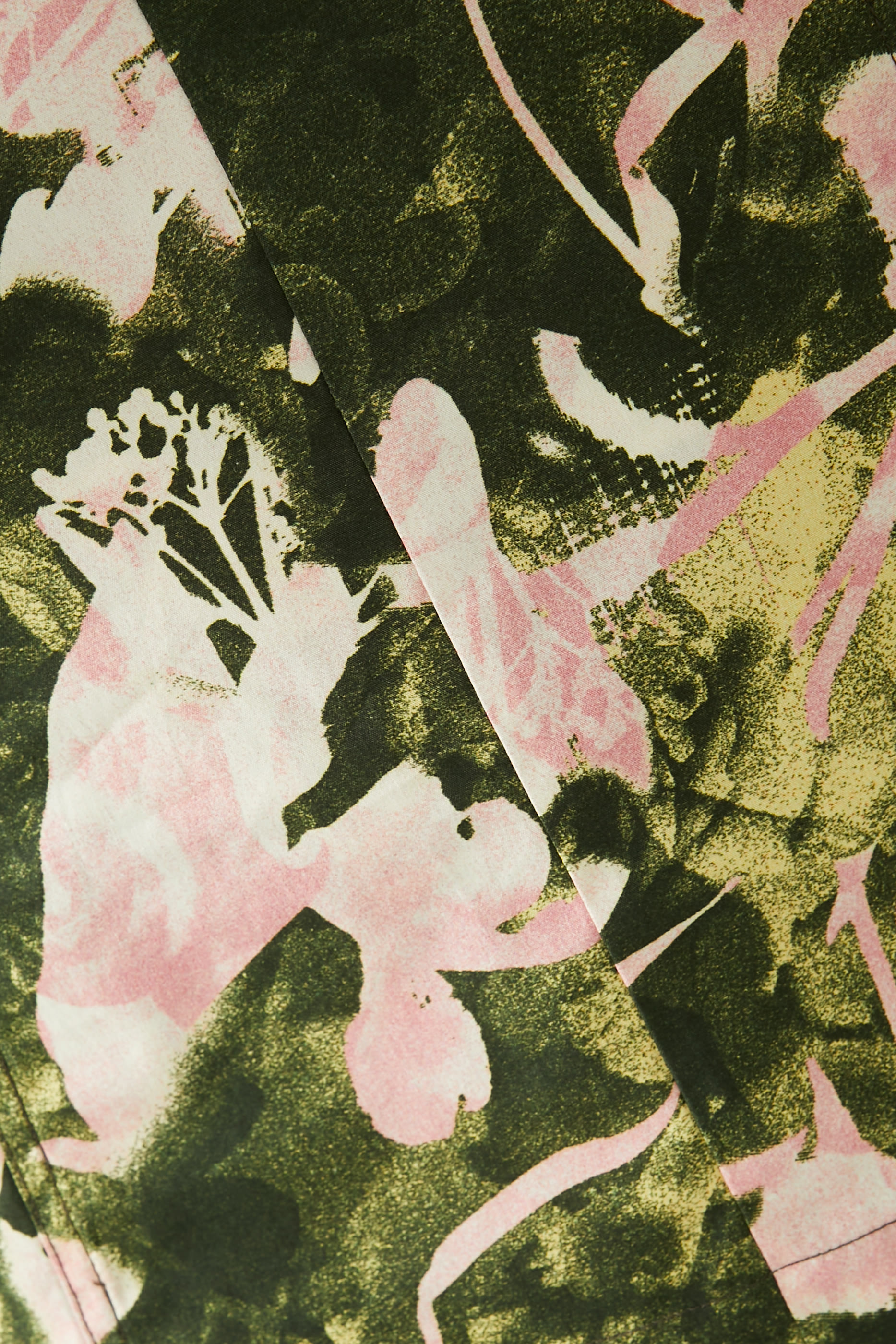 Floating Iris Short Sleeve Top