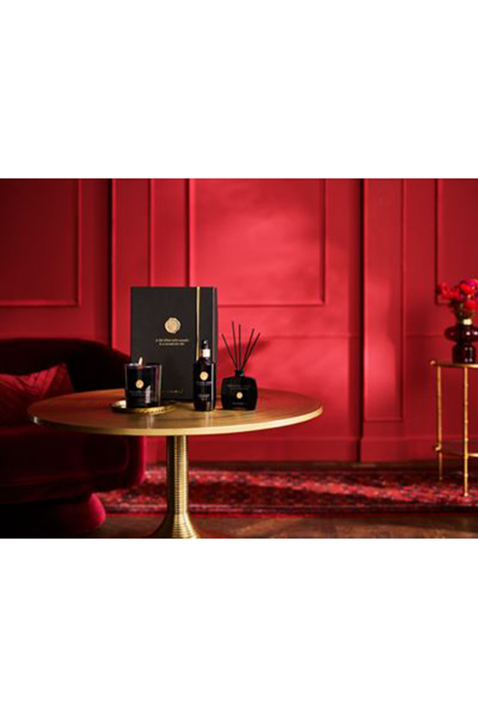 Private Collection – Precious Amber 2025 Gift Set