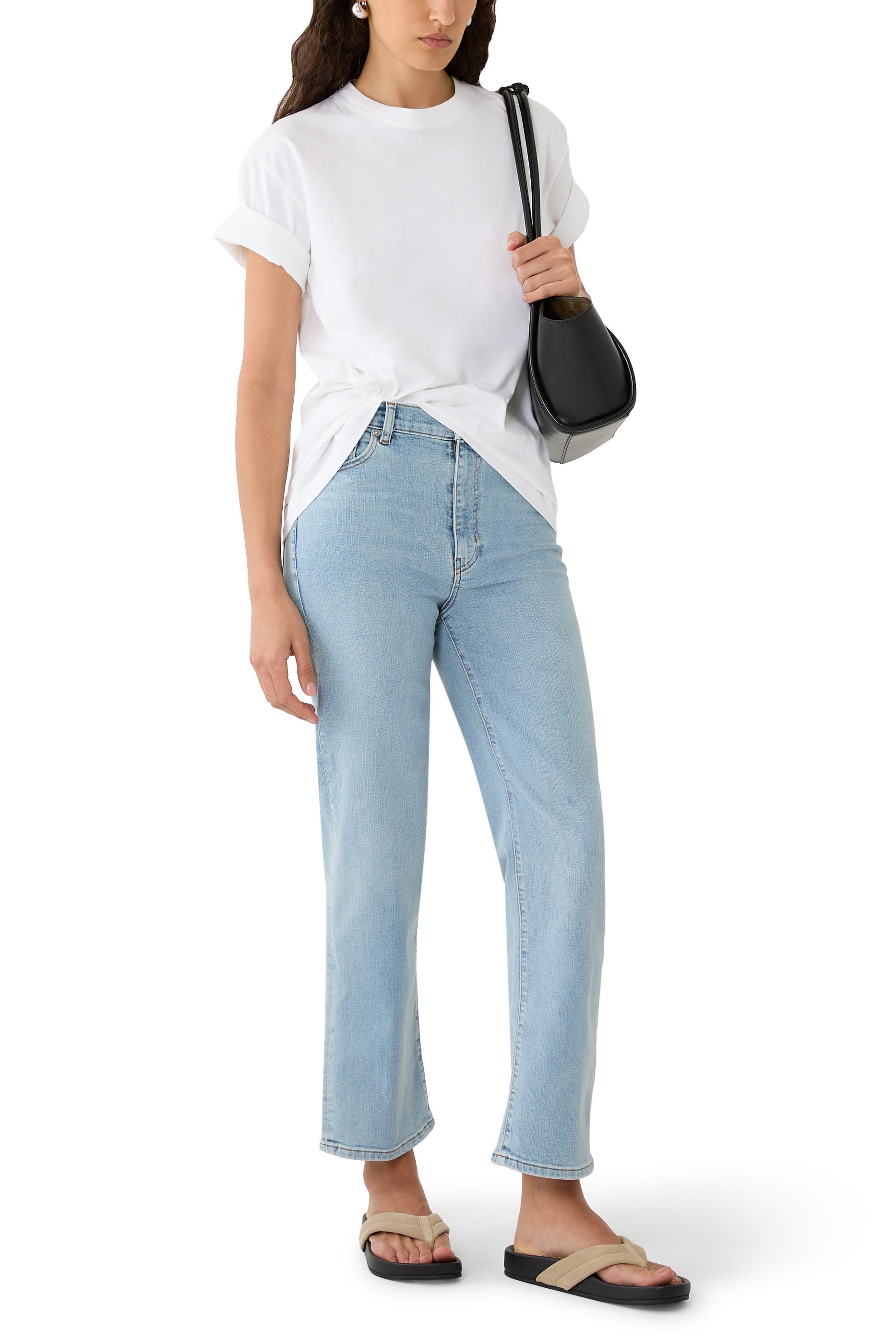 Le Sleek Straight Jeans