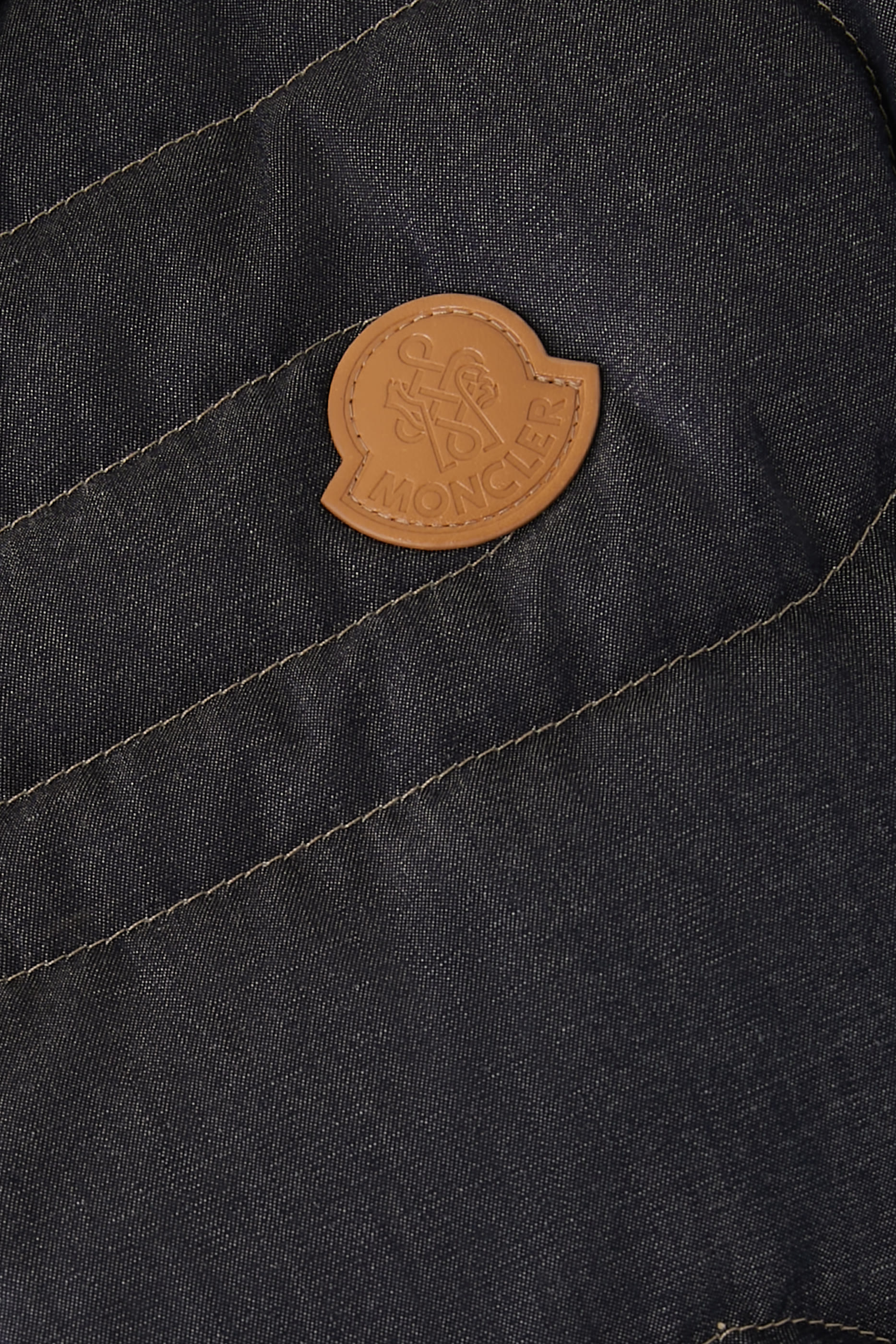 Xiaoqing Snake-Quilted Jacket 