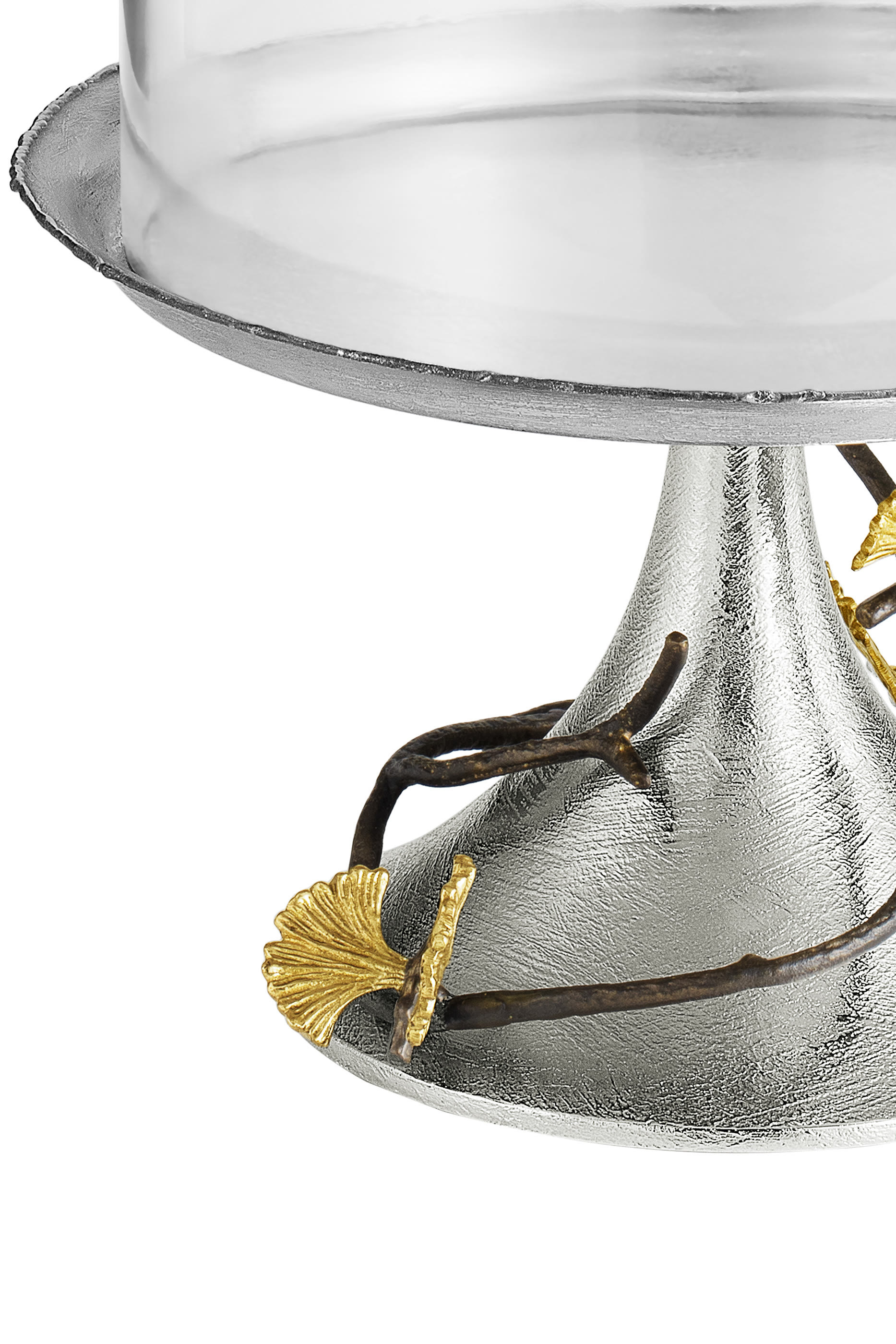 Butterfly Ginkgo Pastry Dish with Dome