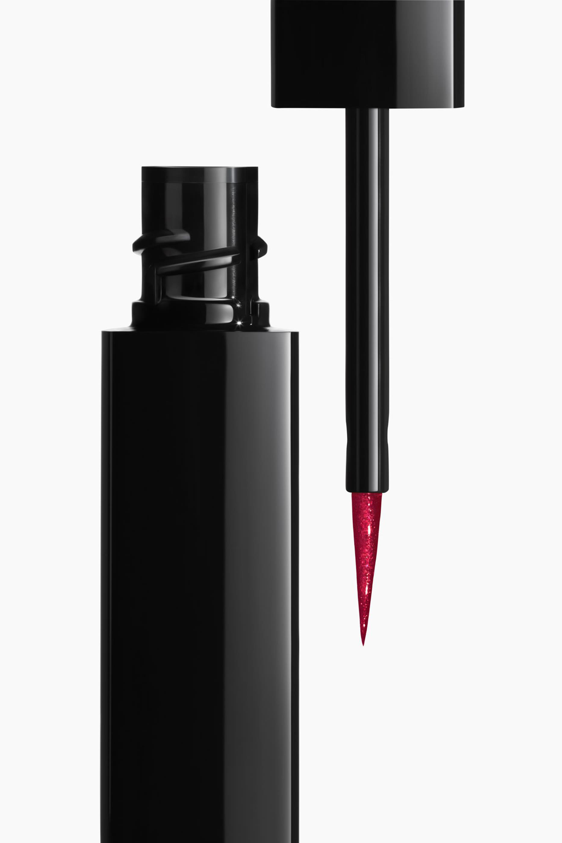 Le Liner De Chanel High Precision Longwearing And Waterproof Liquid Eyeliner