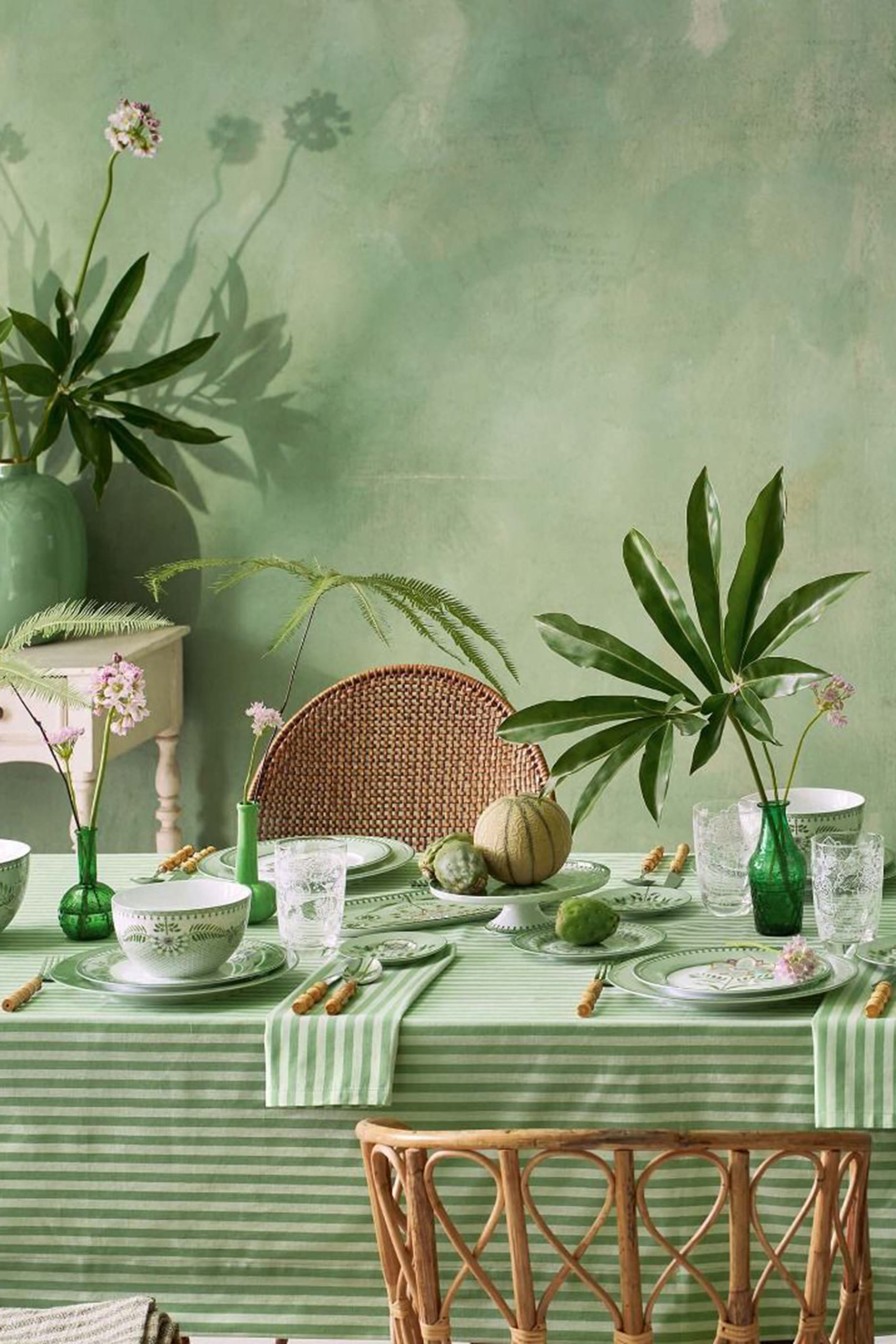 Lily & Lotus Breakfast Plate