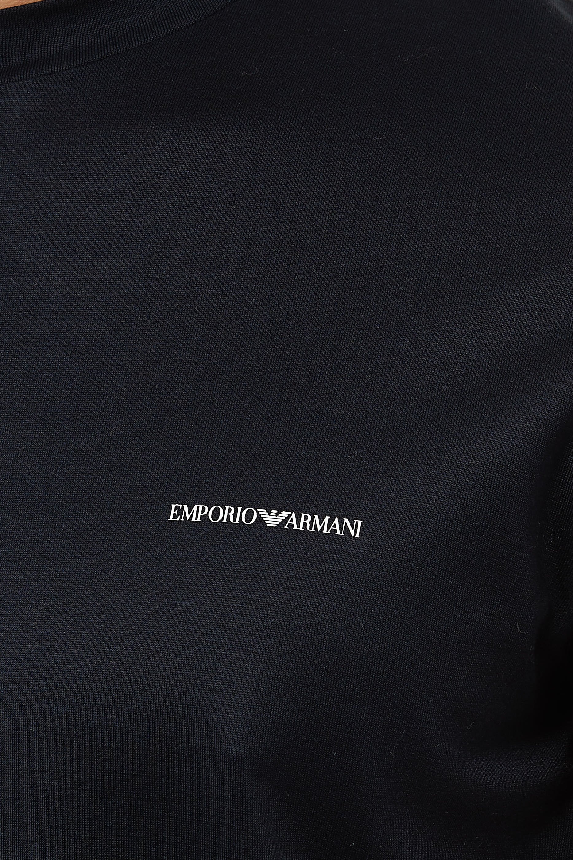 Essential Capsule Micro Logo T-shirt