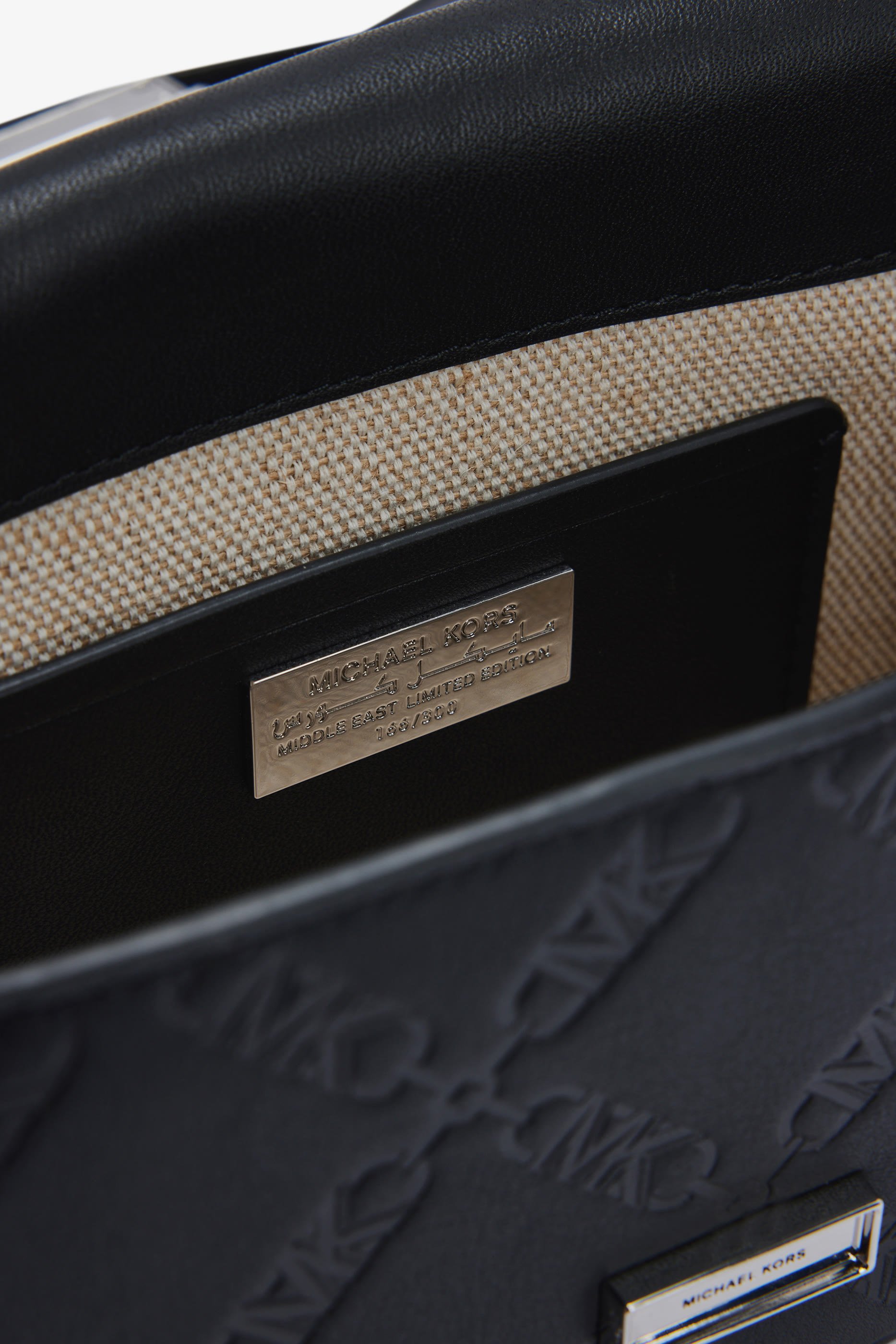 Ludlow Medium Leather Shoulder Bag