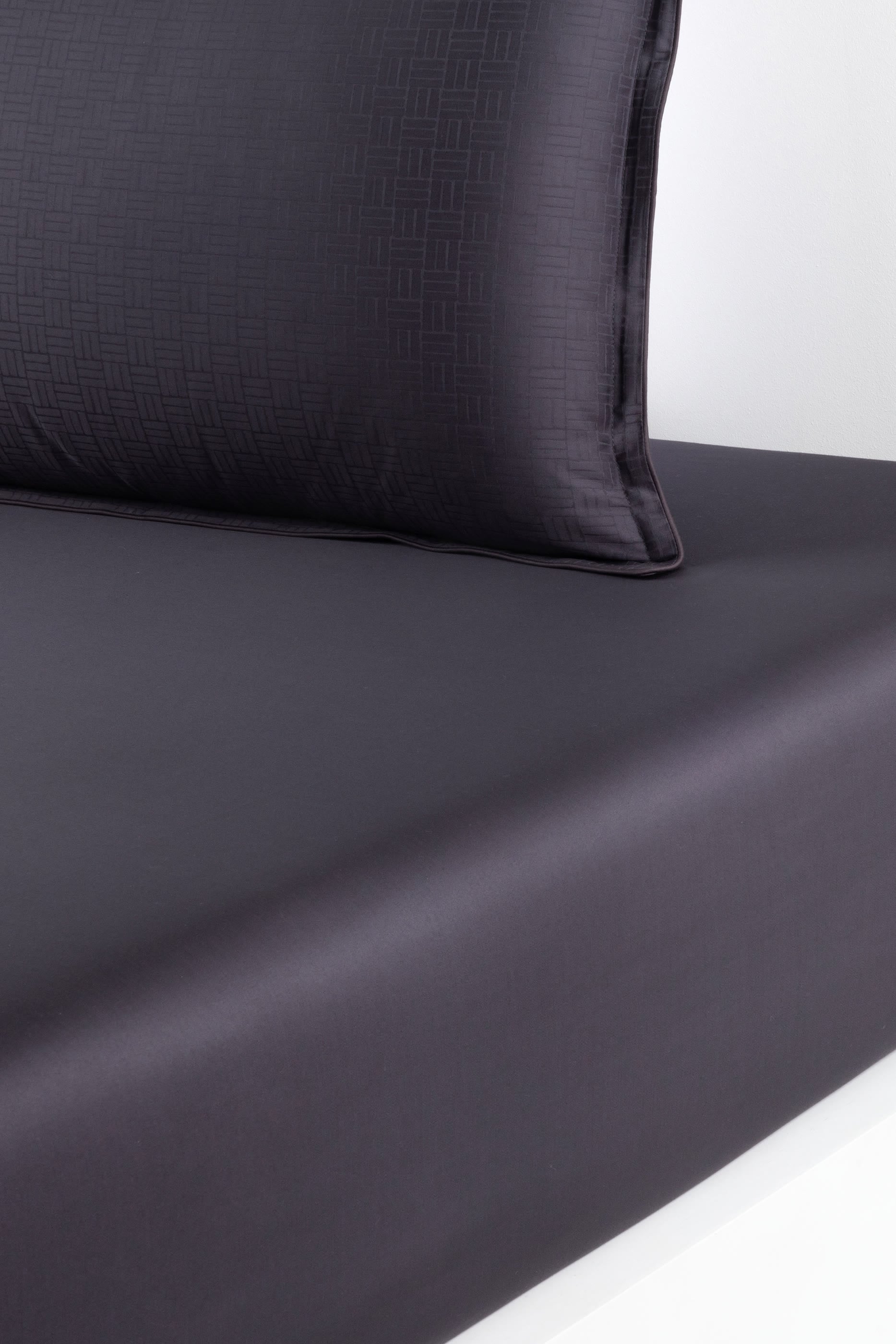 Lattice Fitted Sheet