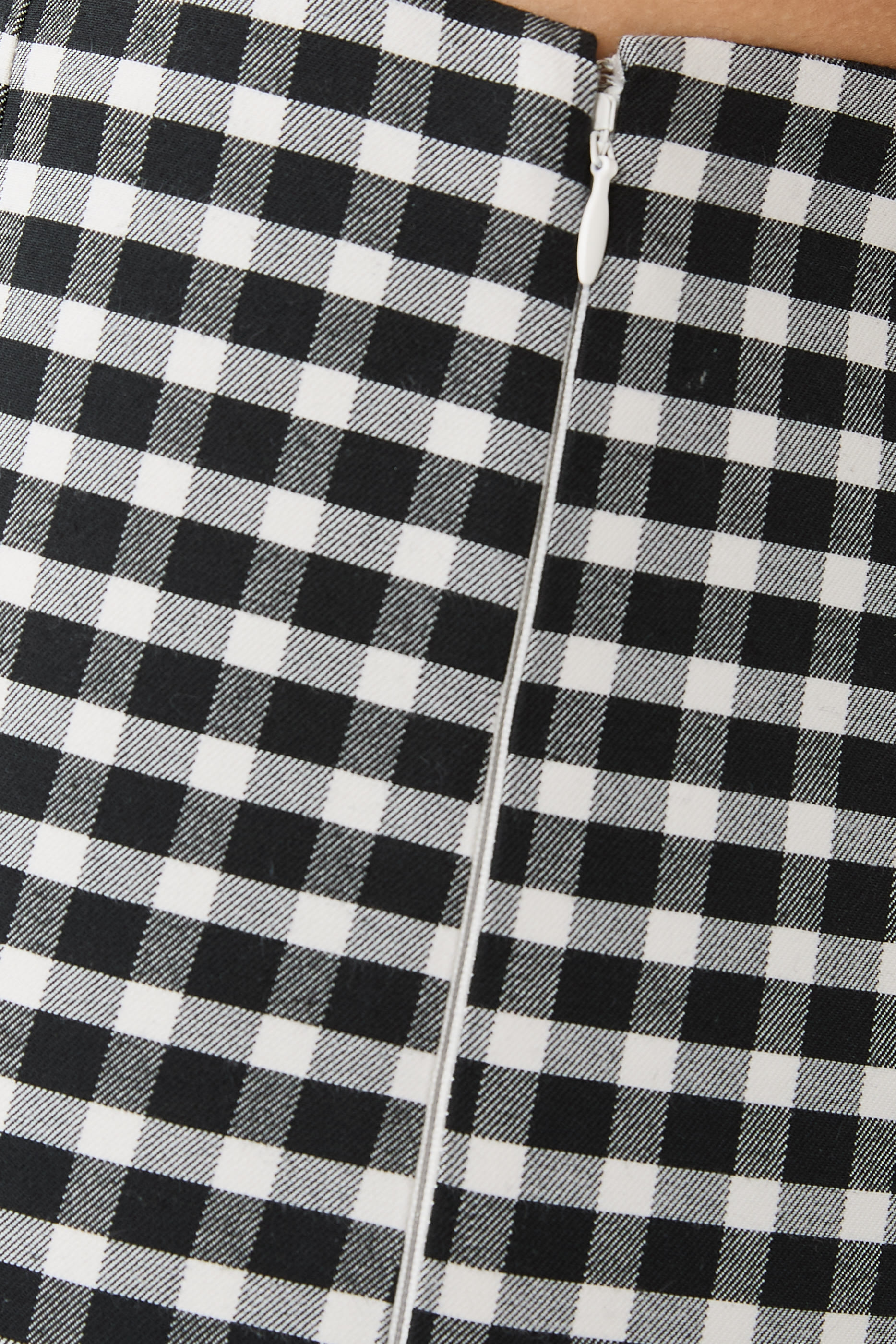 Chiara Cropped Checked Capri Pants