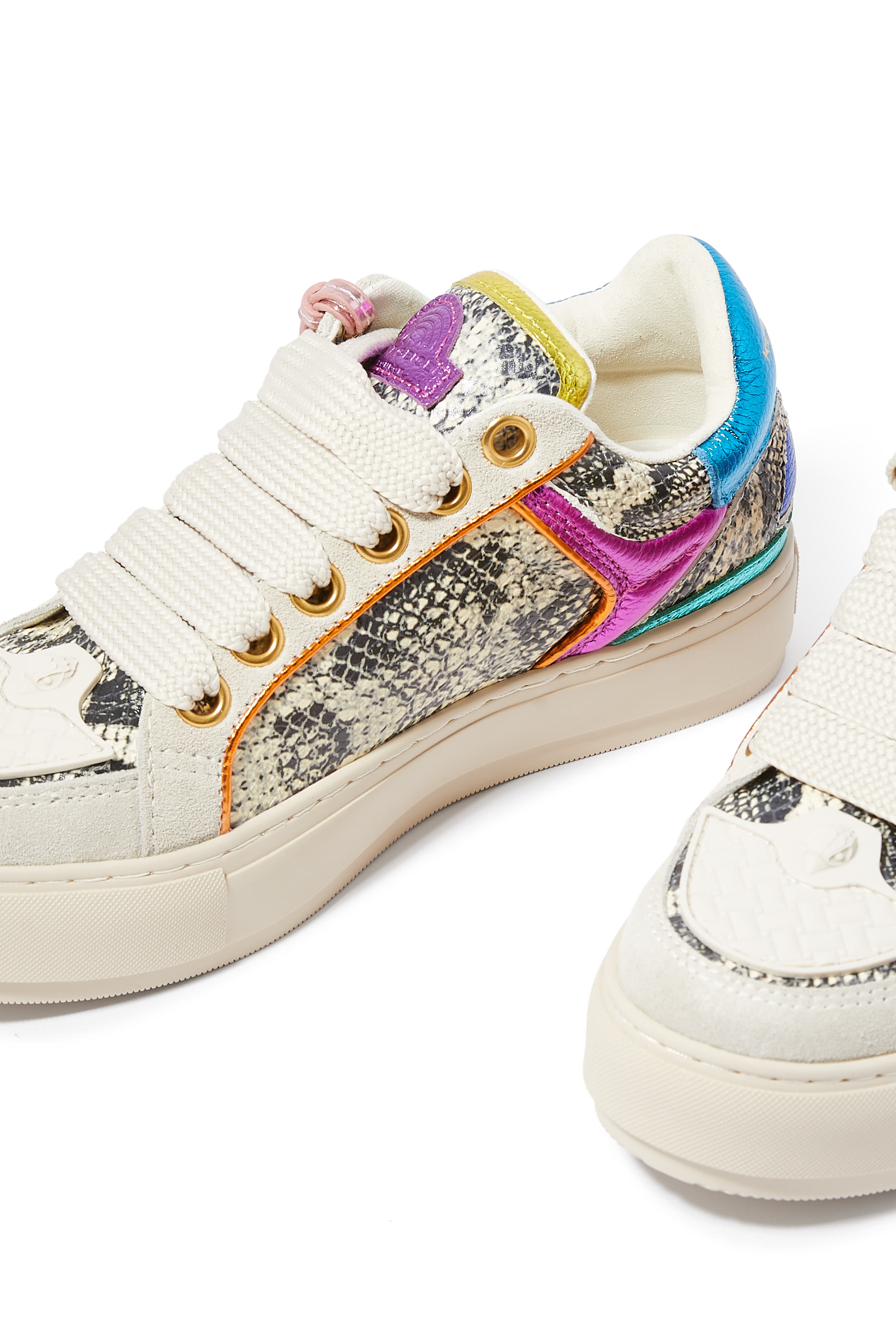 Southbank Tag Sneakers