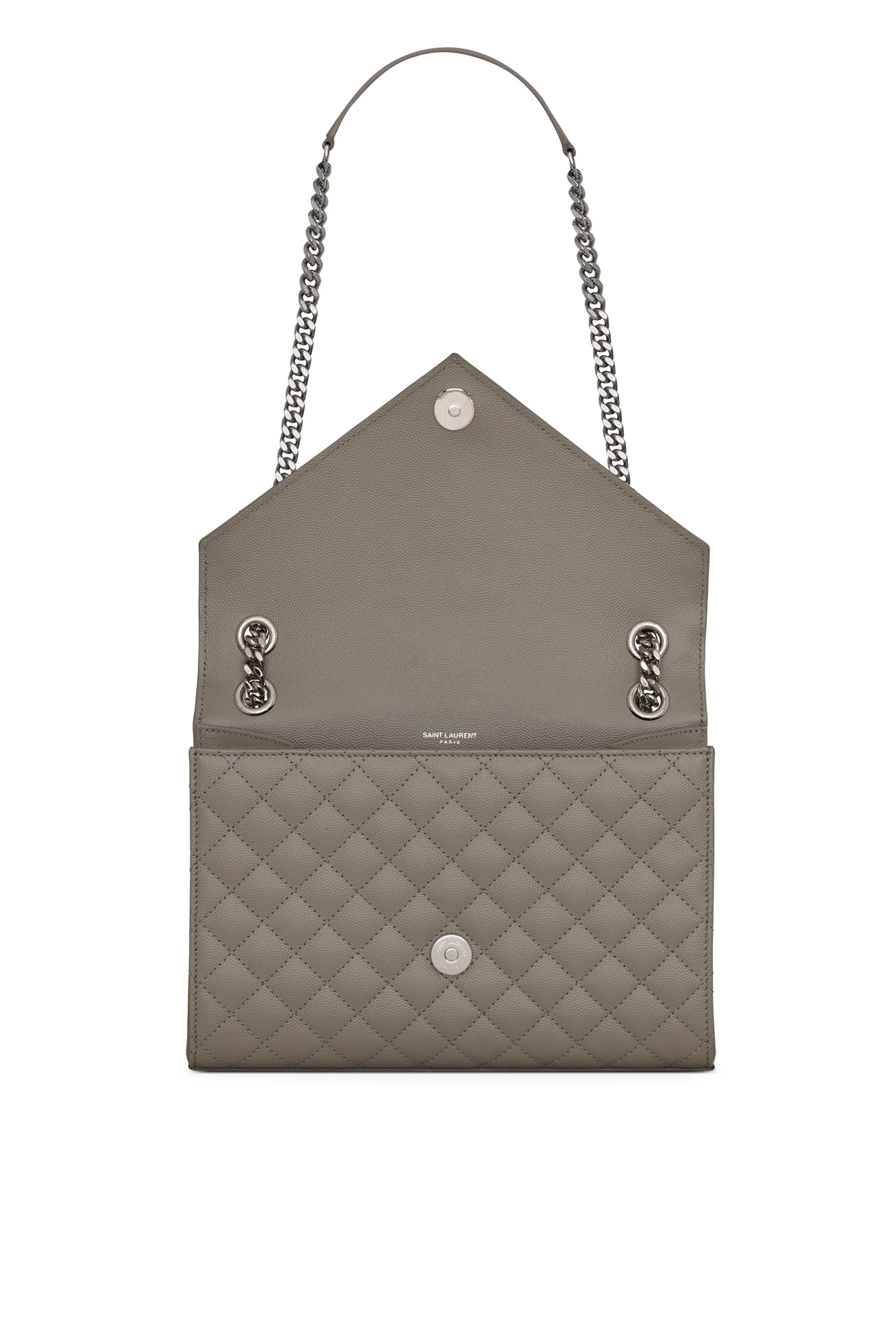 Envelope Medium Bag in Matelass&eacute; Grain de Poudre Embossed Leather