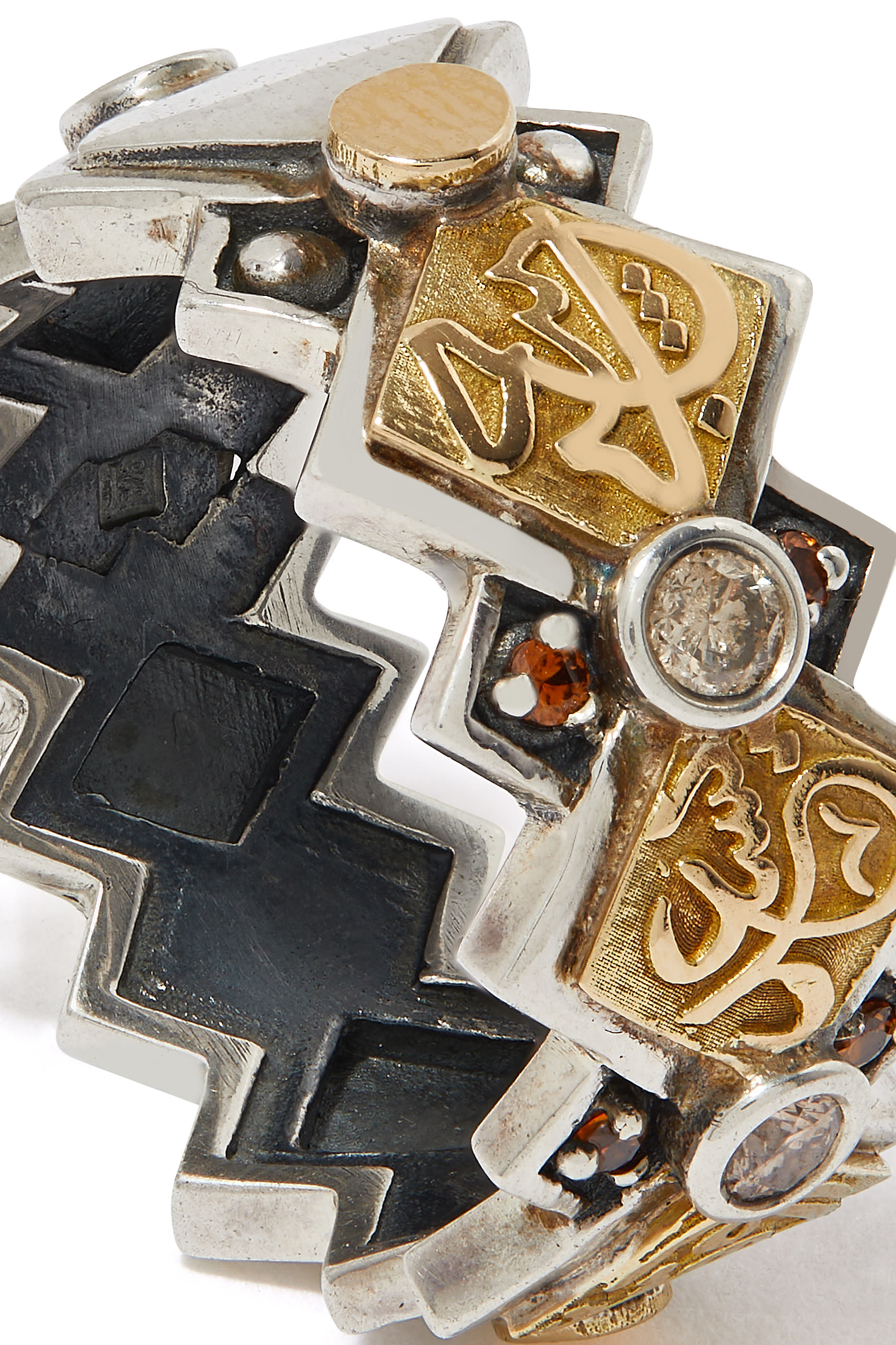 Beloved Band, 18K Yellow Gold & Diamonds