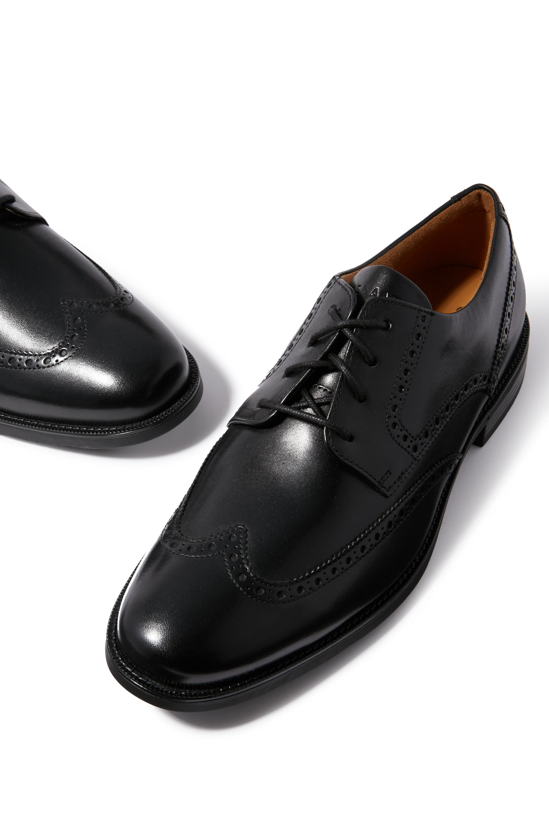 Bedford Wingtip Oxford Shoes