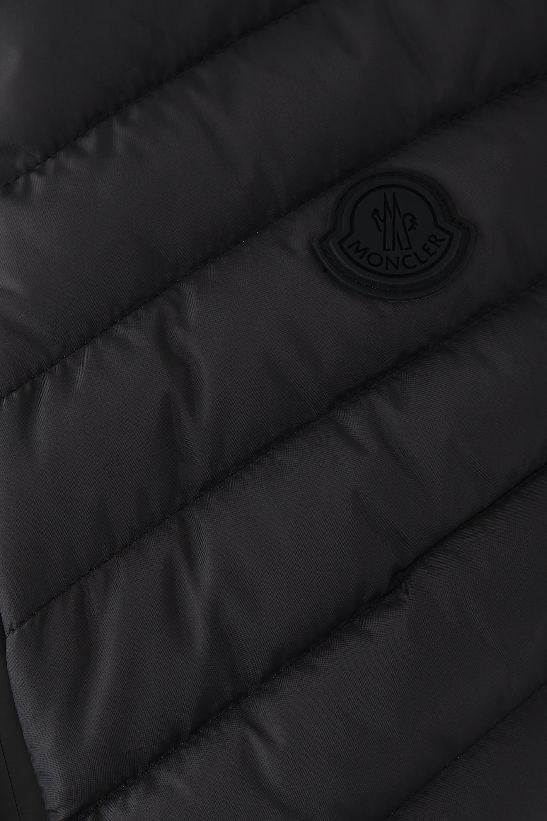 Granes Diagonal-Quilted Down Vest