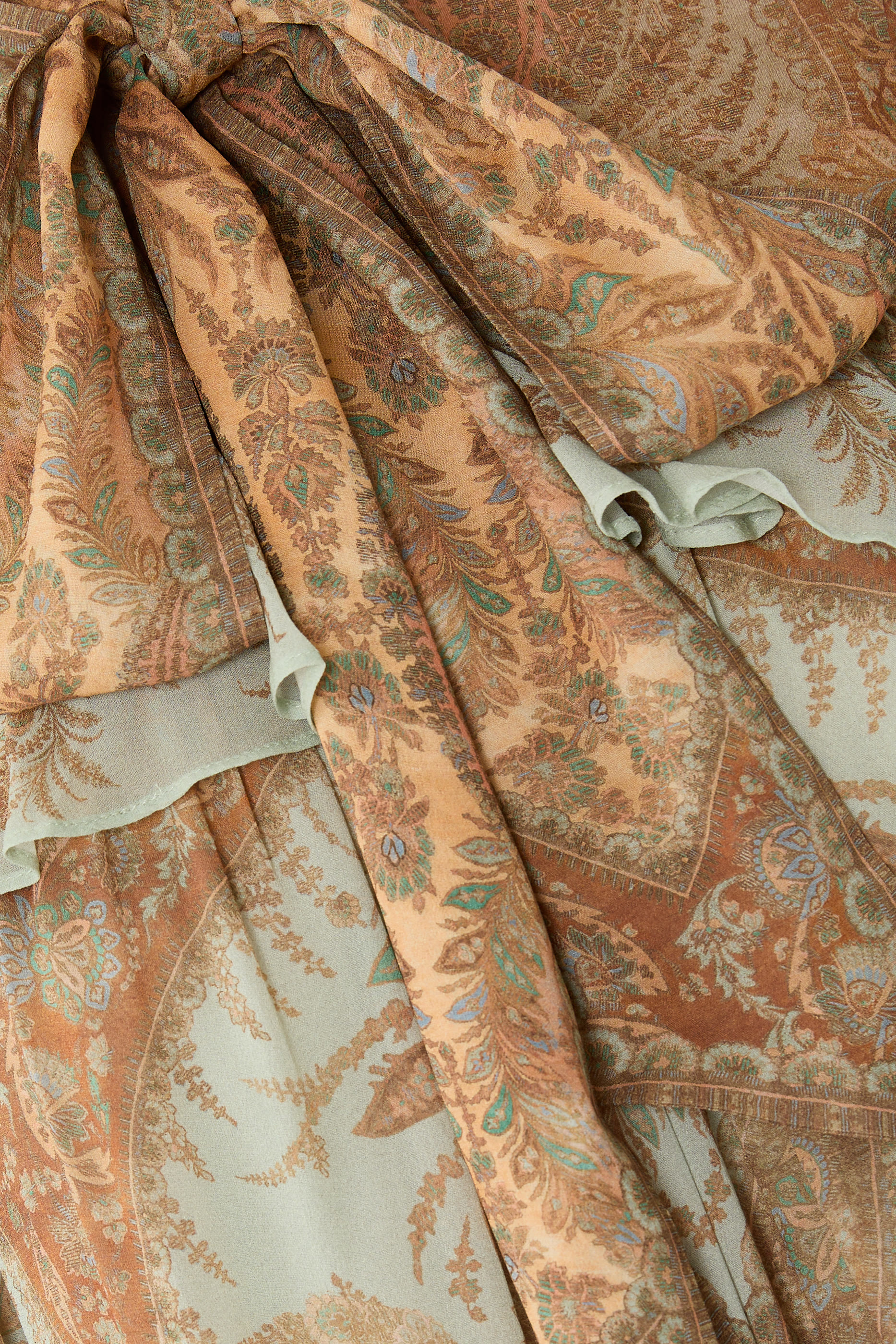 Memento Flutter Blouse