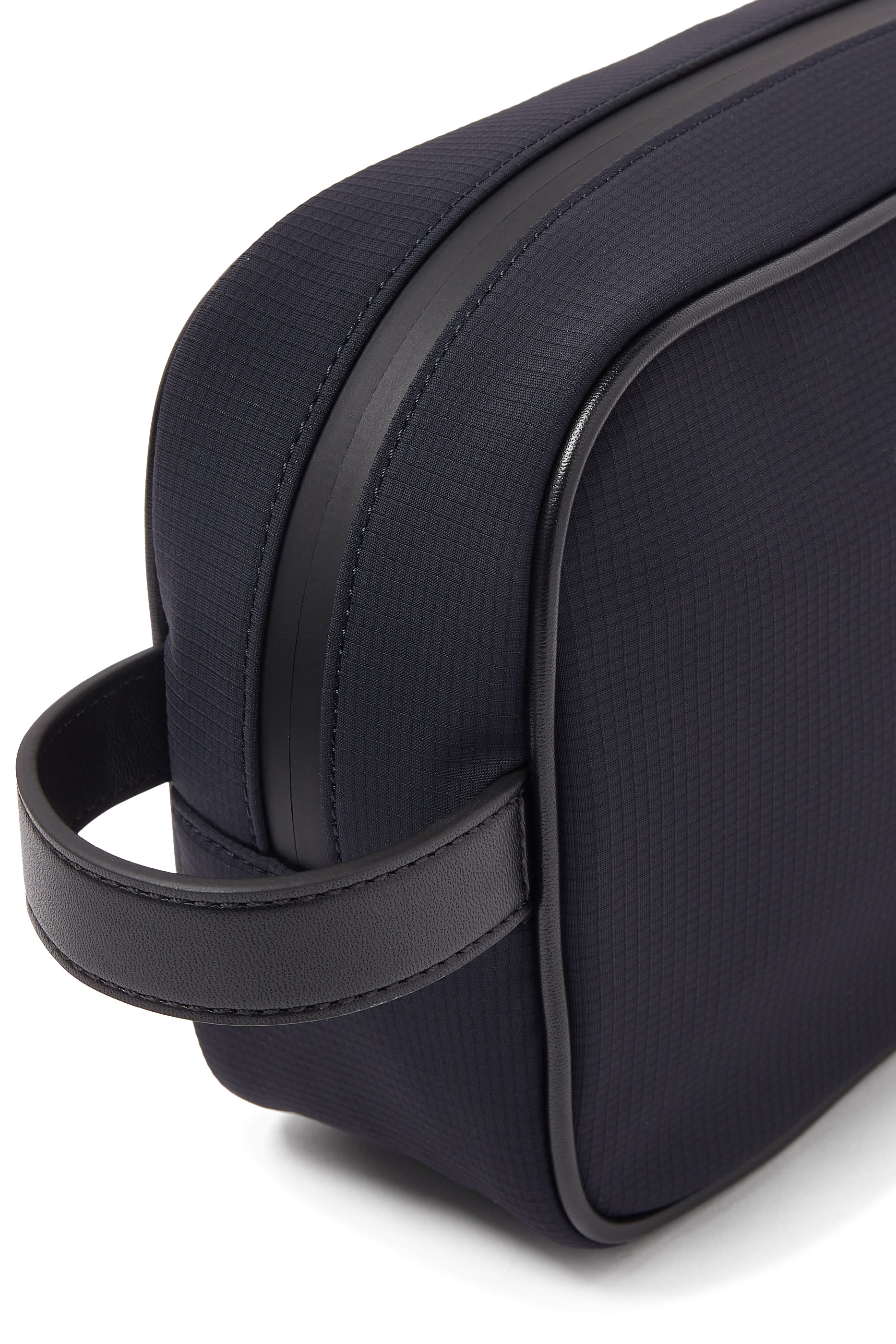 Travel Essential Nylon Belt Bag