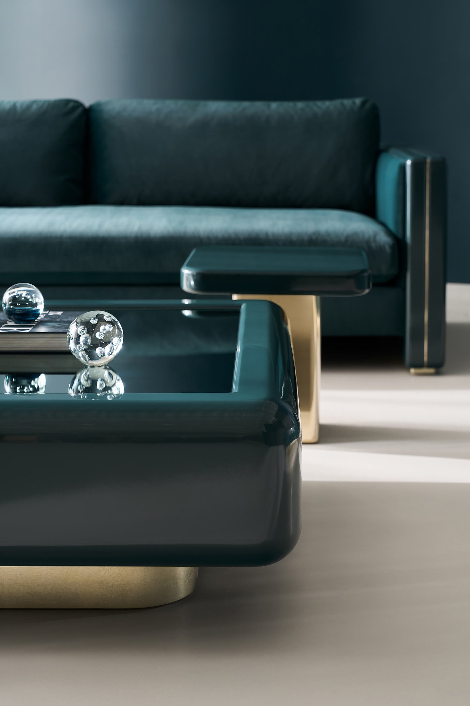 Gel&eacute;e Apatite Sofa 